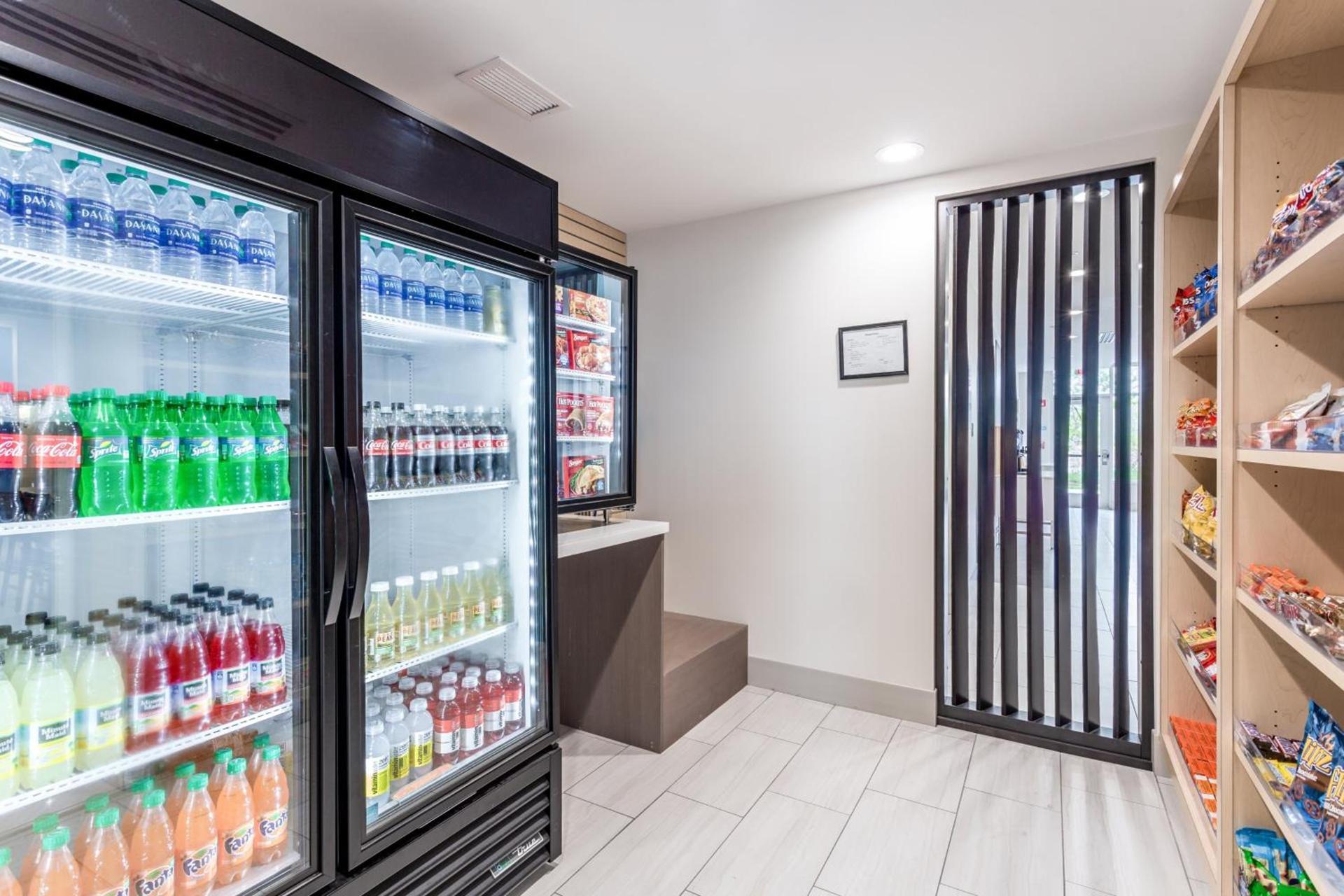 Holiday Inn Express & Suites Hammond by IHG photo 3