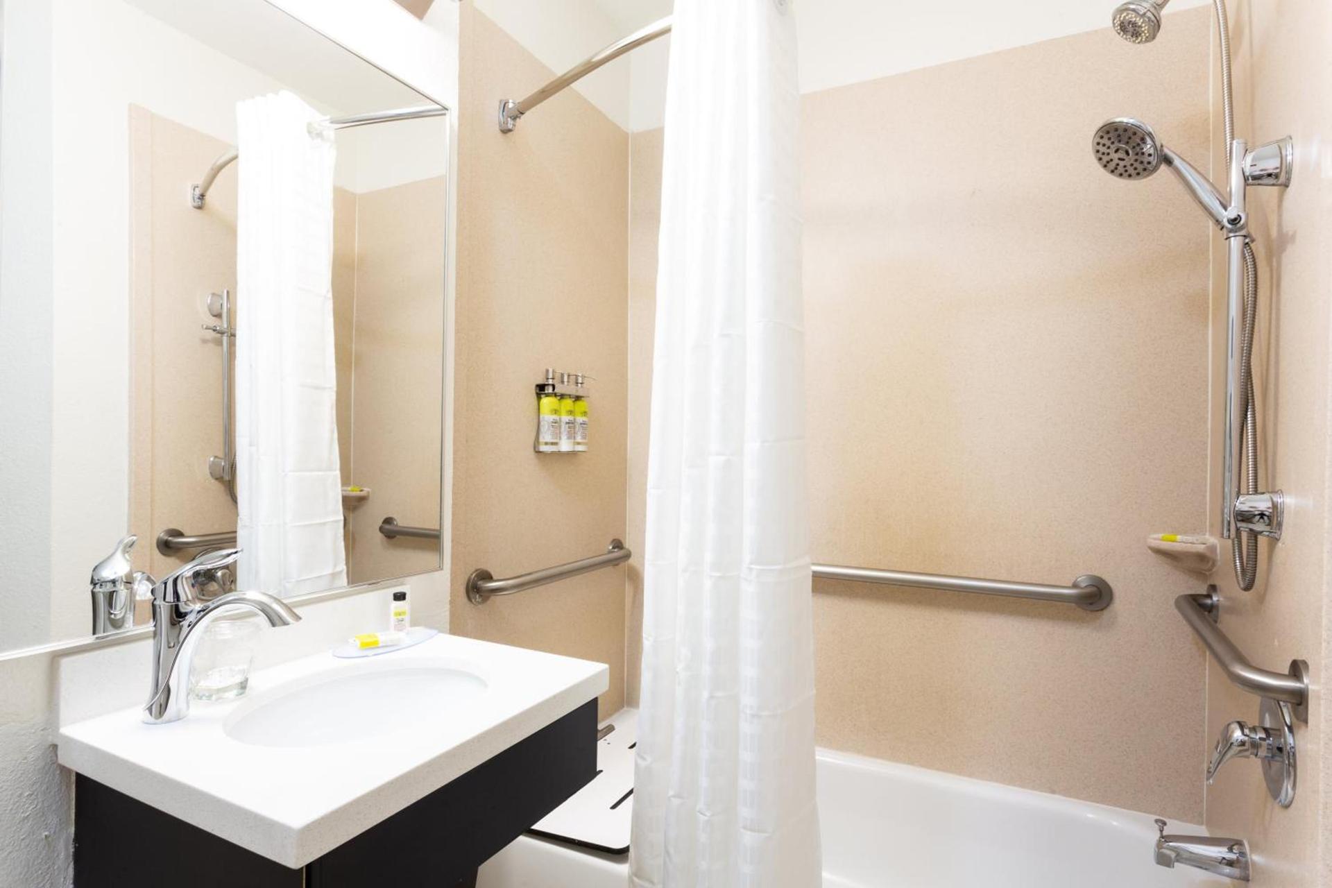 Candlewood Suites Fort Lauderdale Airport-Cruise by IHG photo 21