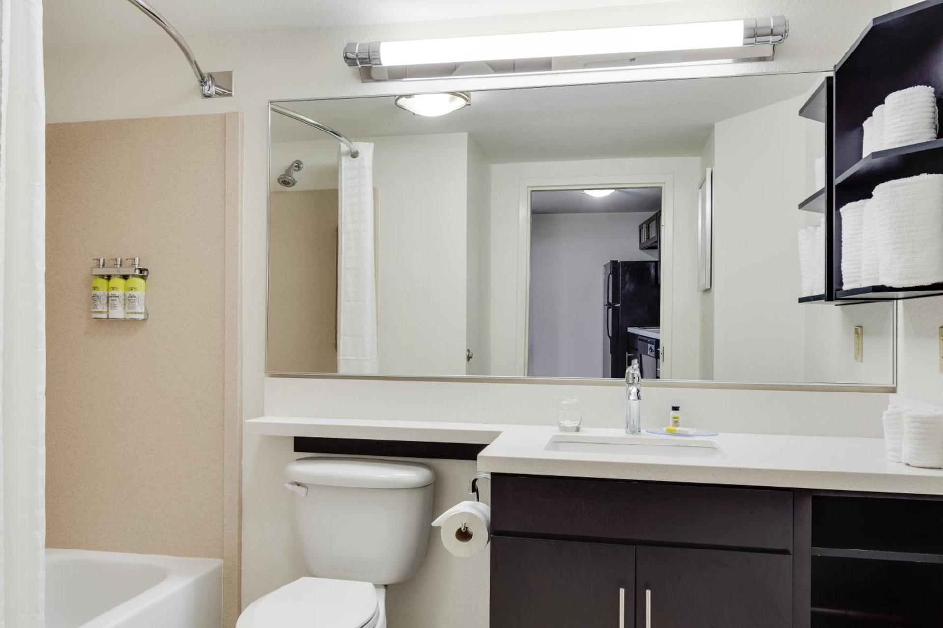 Candlewood Suites Fort Lauderdale Airport-Cruise by IHG photo 20