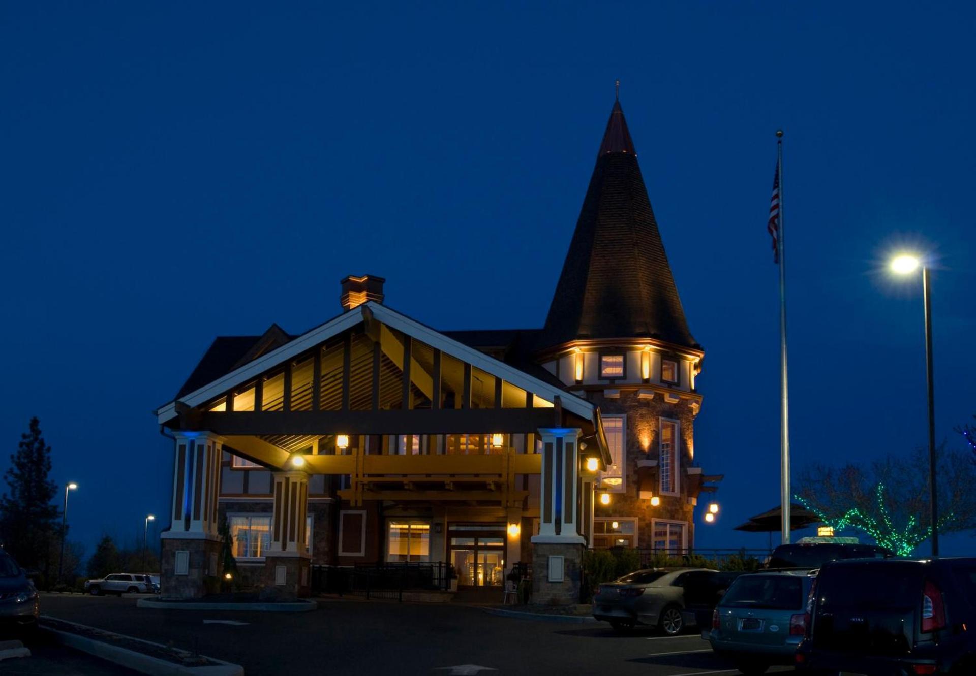 Holiday Inn Express Spokane-Downtown by IHG photo 29