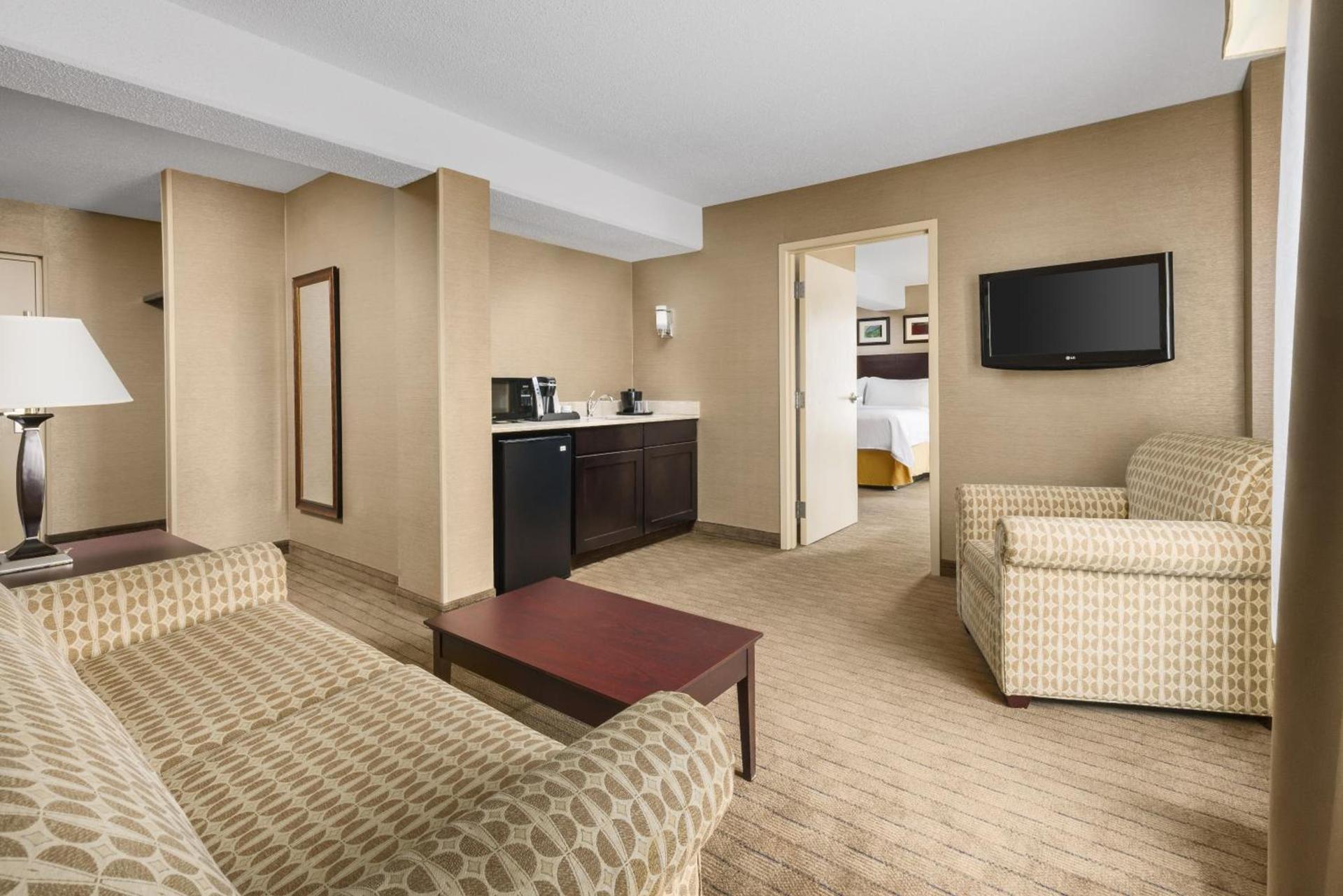 Garner Hotel Brockton - Boston by IHG photo 29