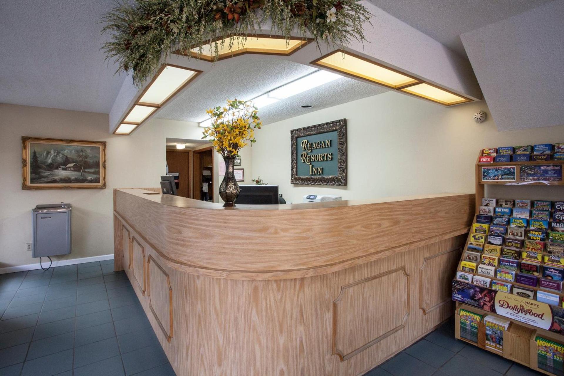 Reagan Resorts Inn photo 18