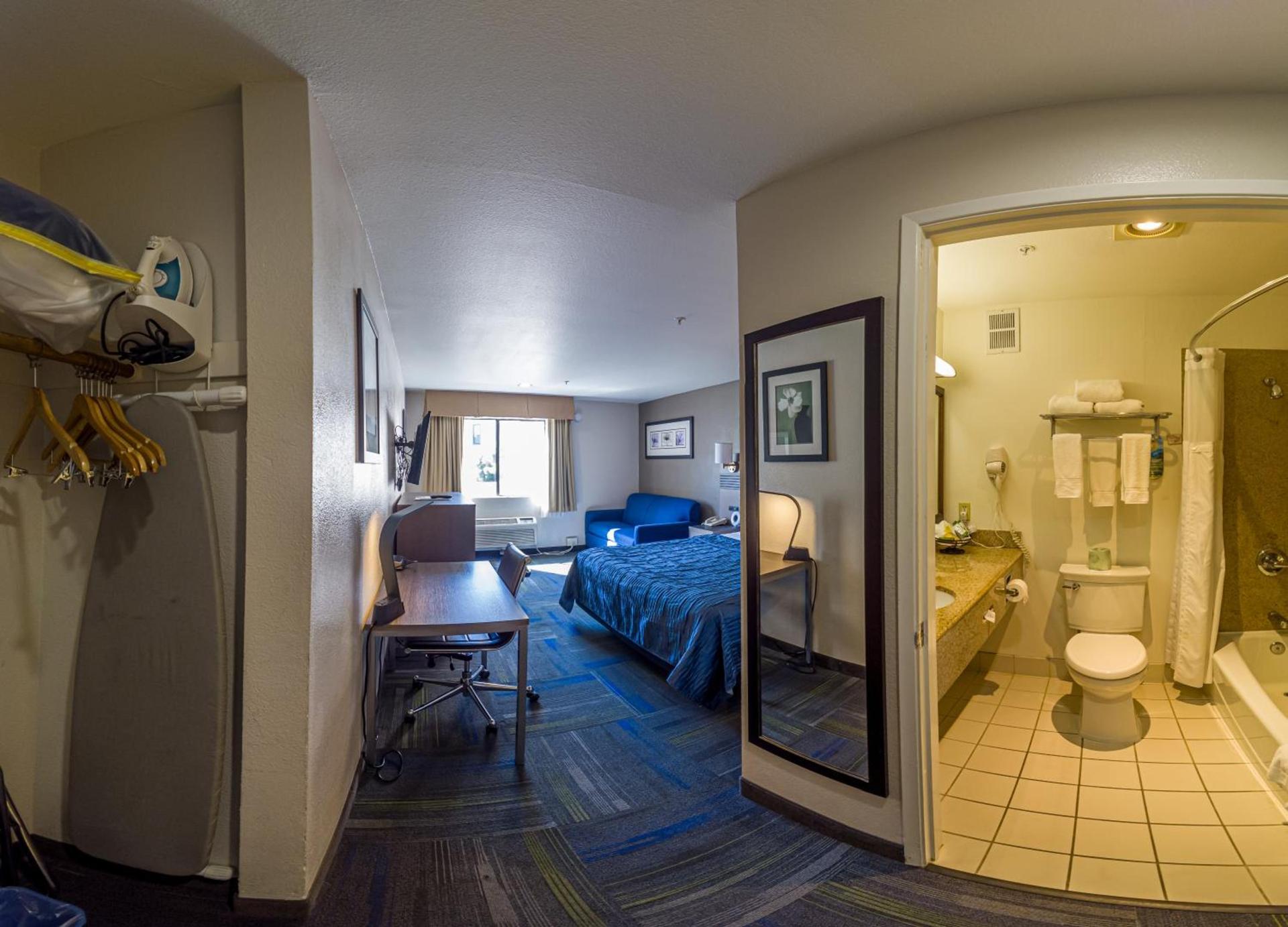 Buena Vista Motor Inn photo 35