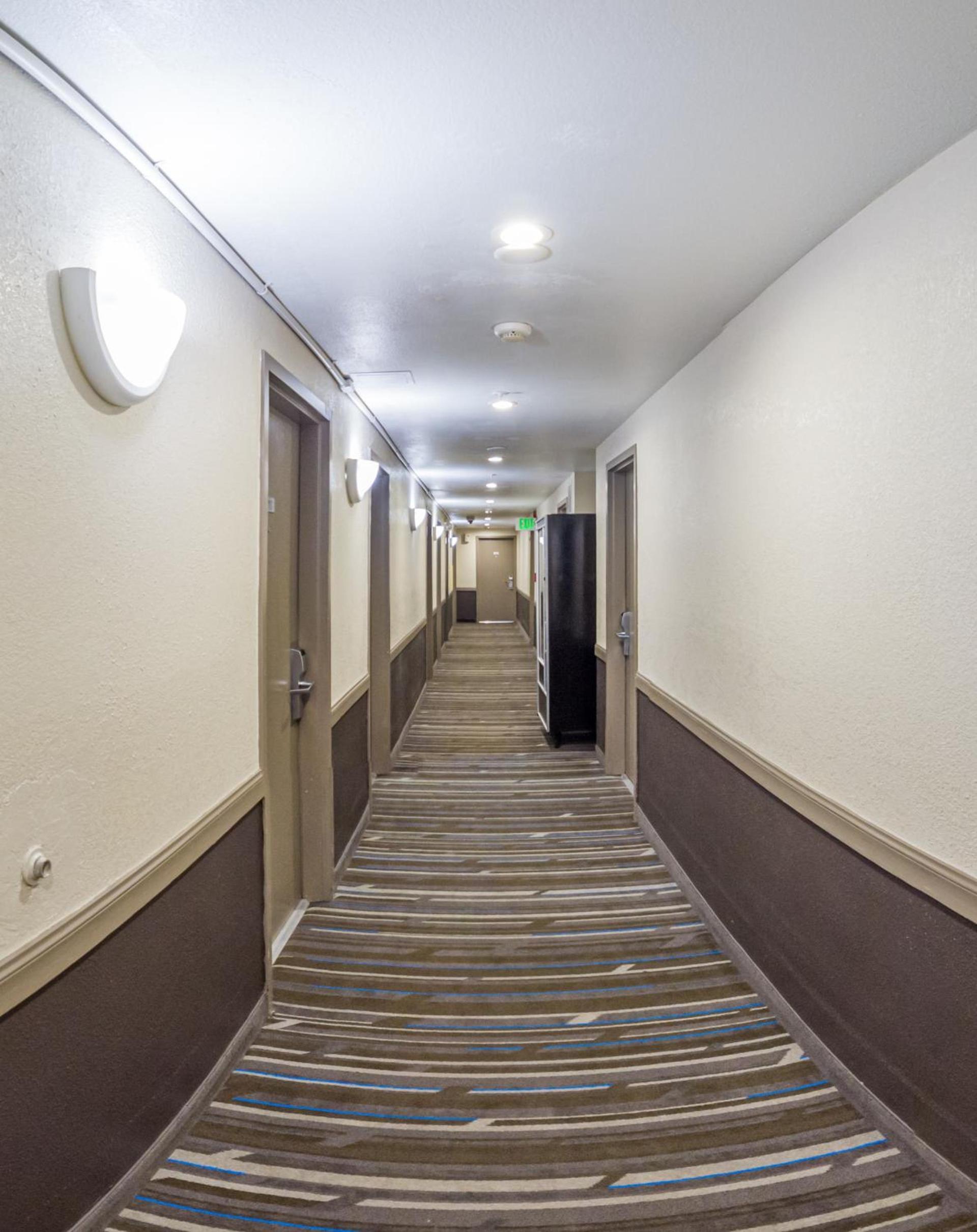 Buena Vista Motor Inn photo 38