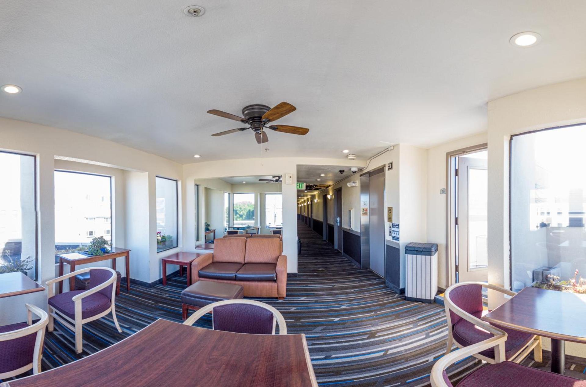 Buena Vista Motor Inn photo 40