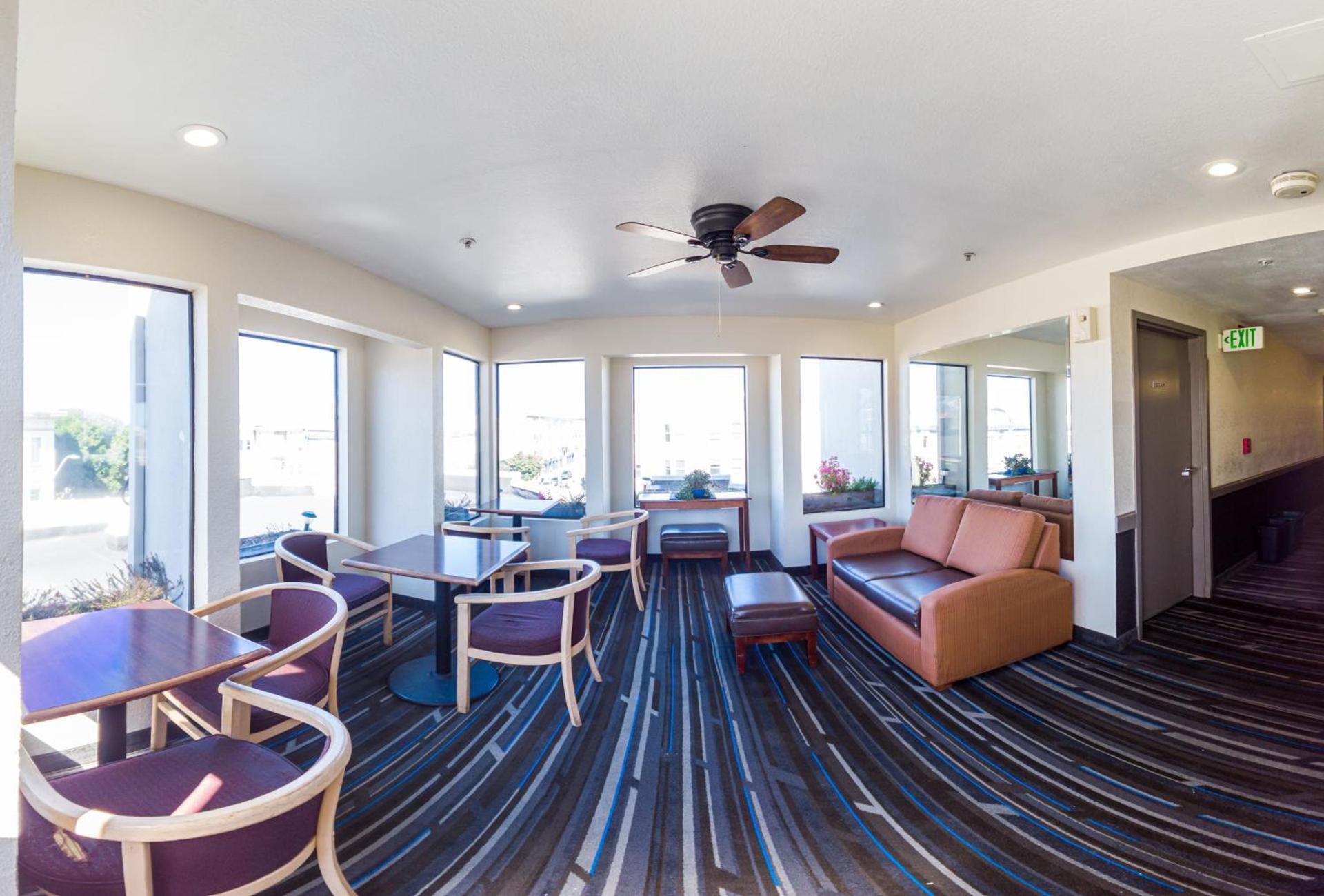 Buena Vista Motor Inn photo 41