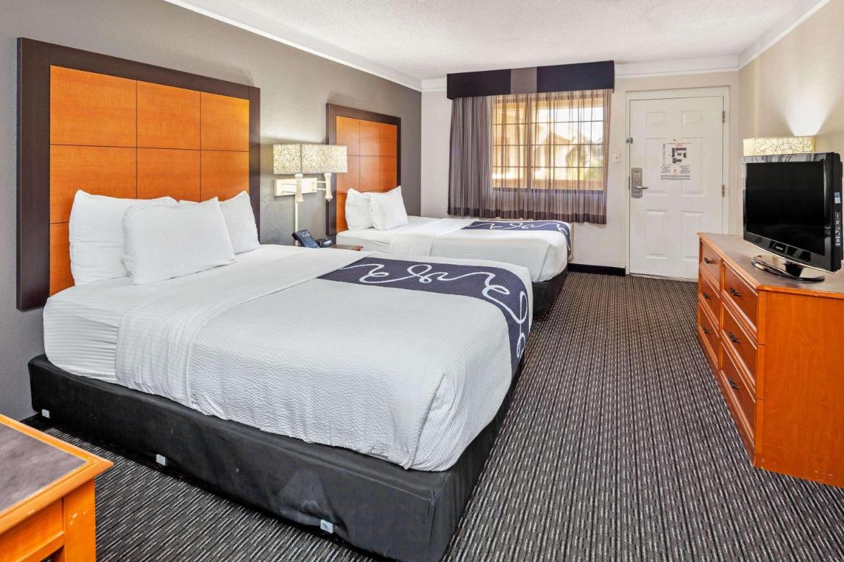La Quinta Inn by Wyndham Ventura photo 13
