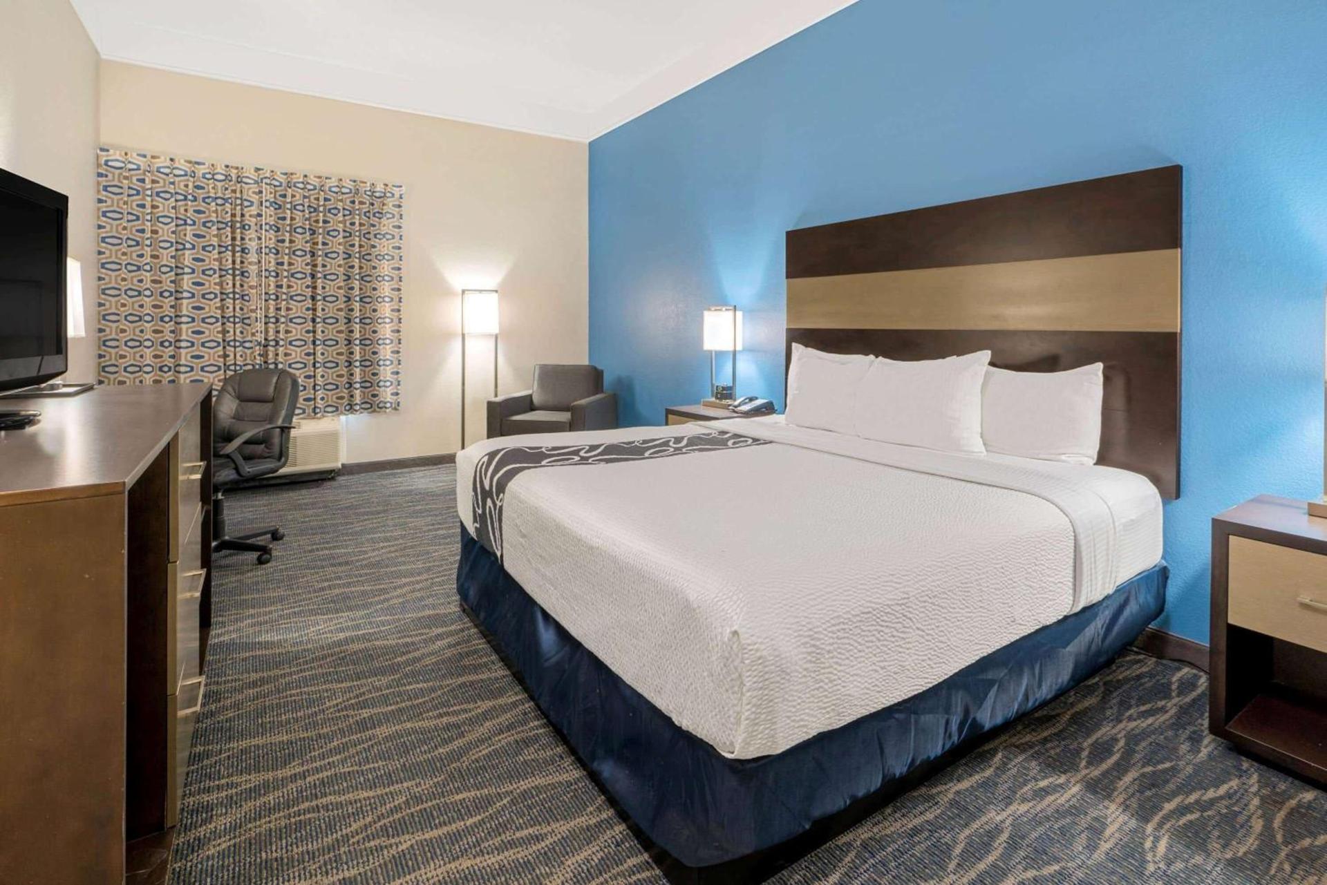 La Quinta by Wyndham Phoenix I-10 West photo 9