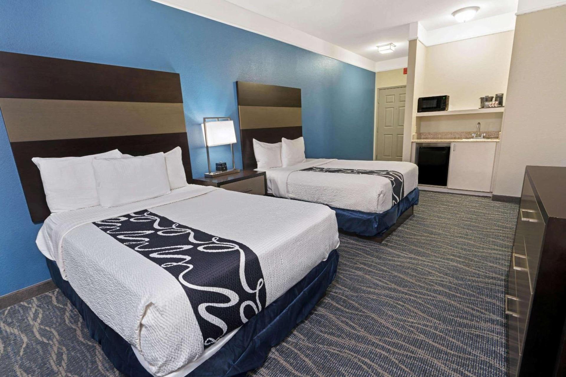 La Quinta by Wyndham Phoenix I-10 West photo 12