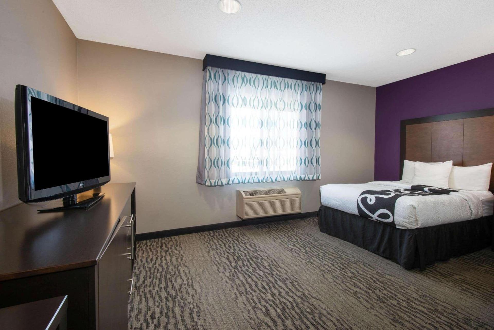 La Quinta by Wyndham Erie photo 41