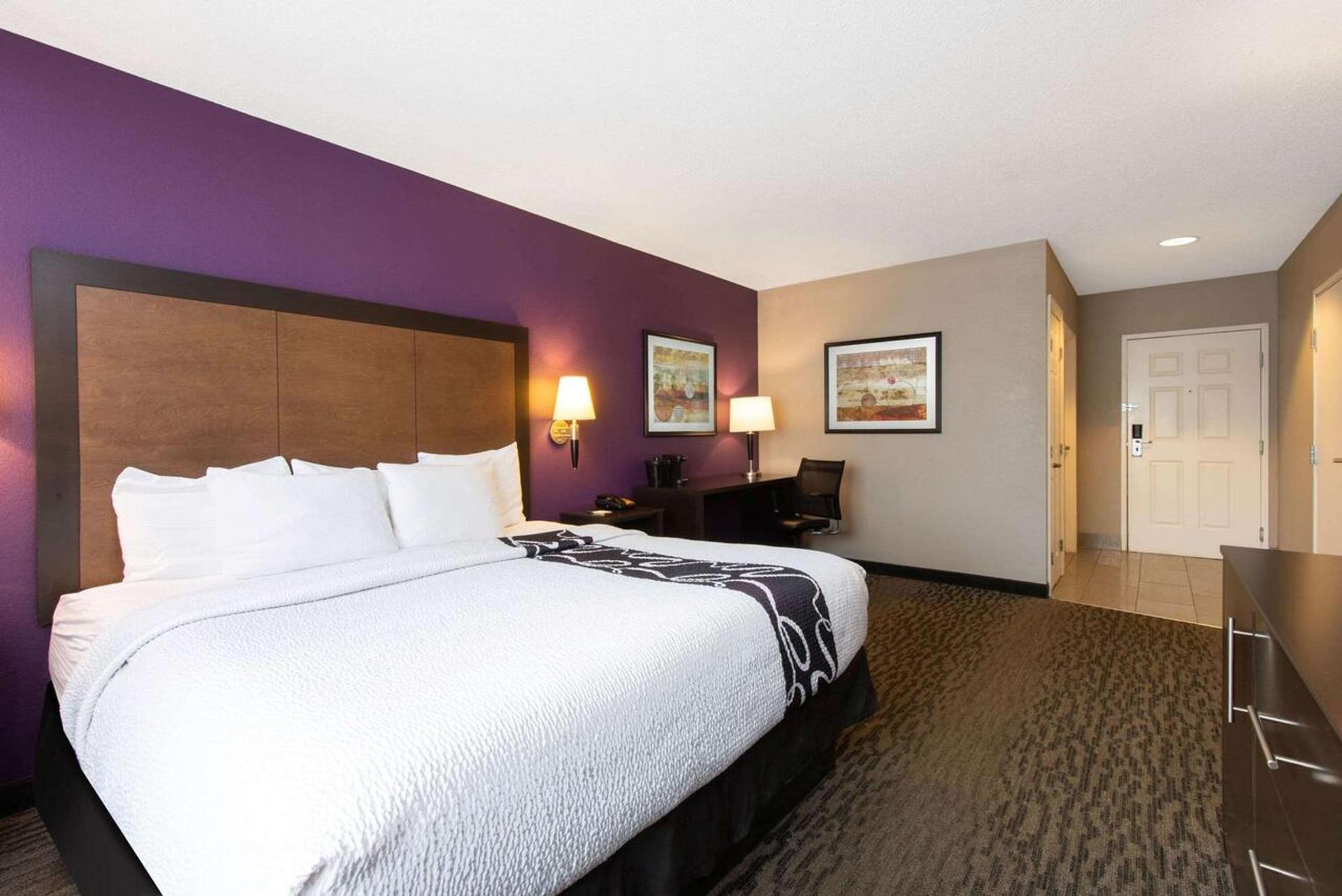 La Quinta by Wyndham Erie photo 47