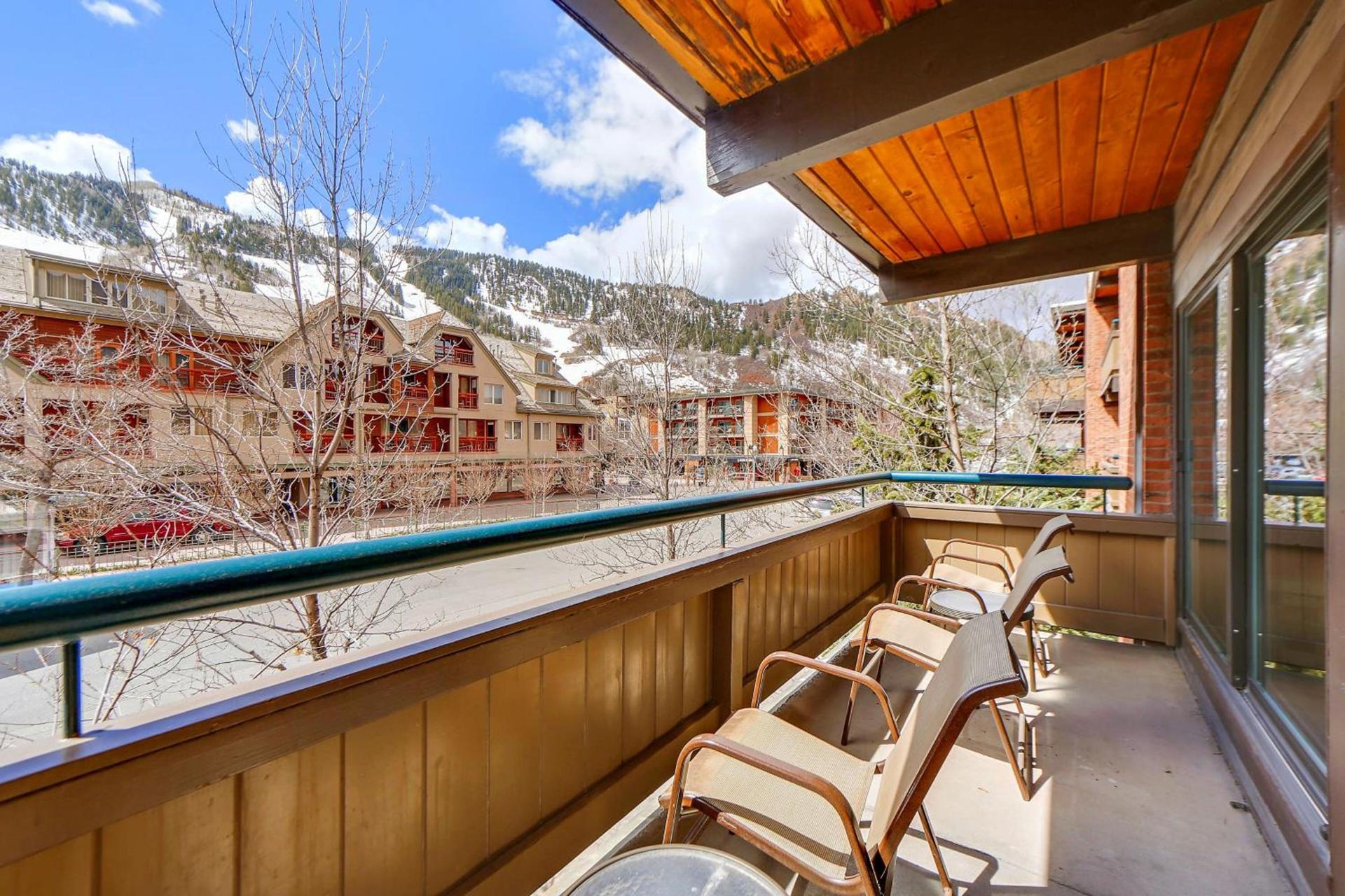 Aspen Square Condominium Hotel photo 42