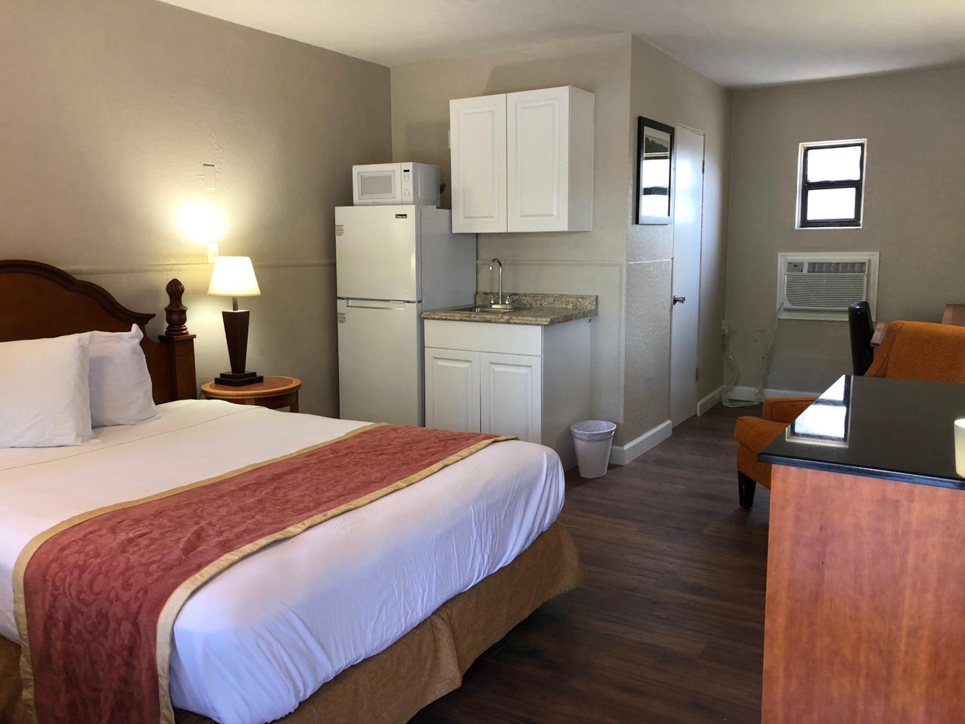 Ocala Cove Motel photo 9