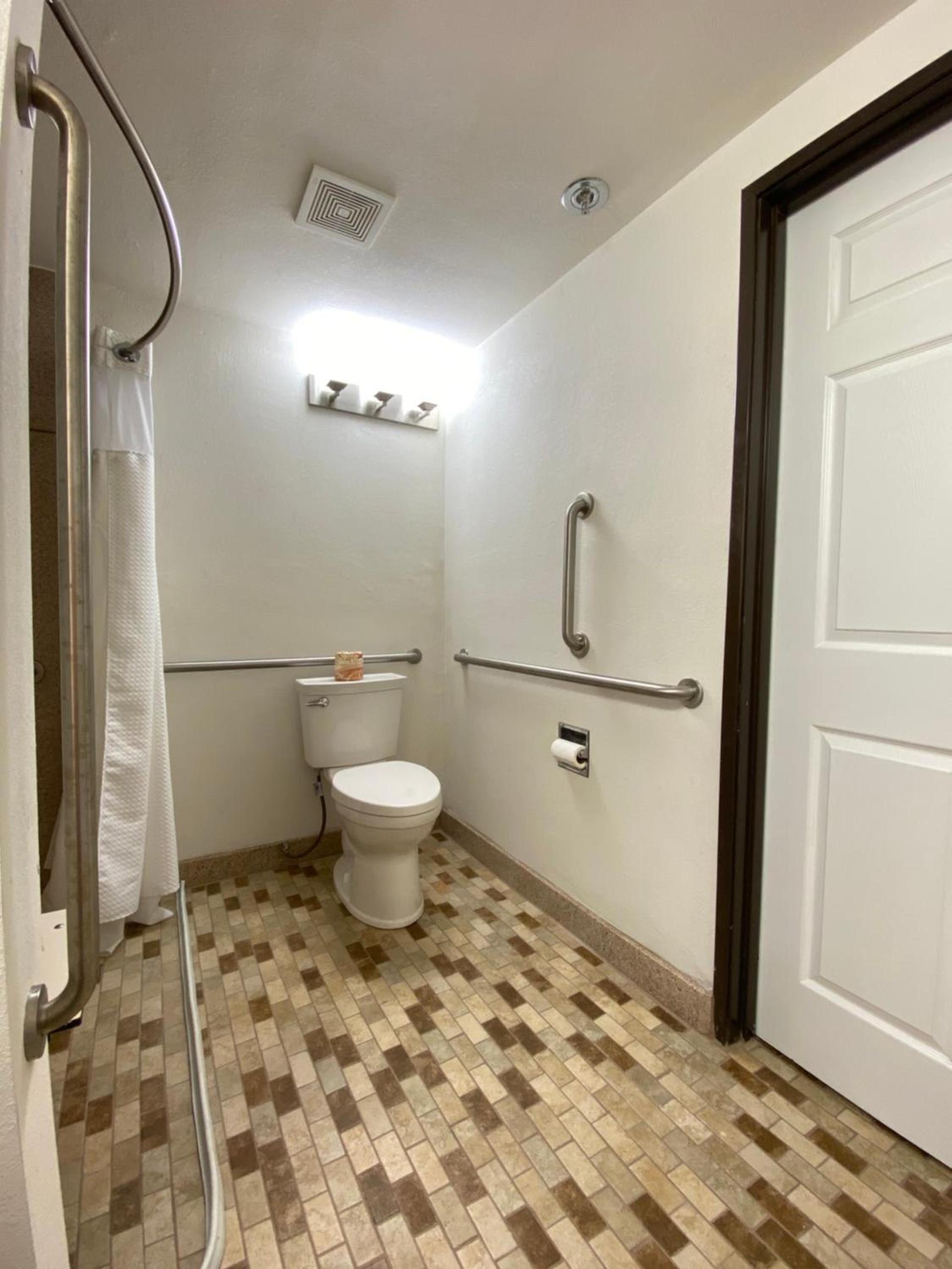 Best Western Antelope Inn & Suites photo 65