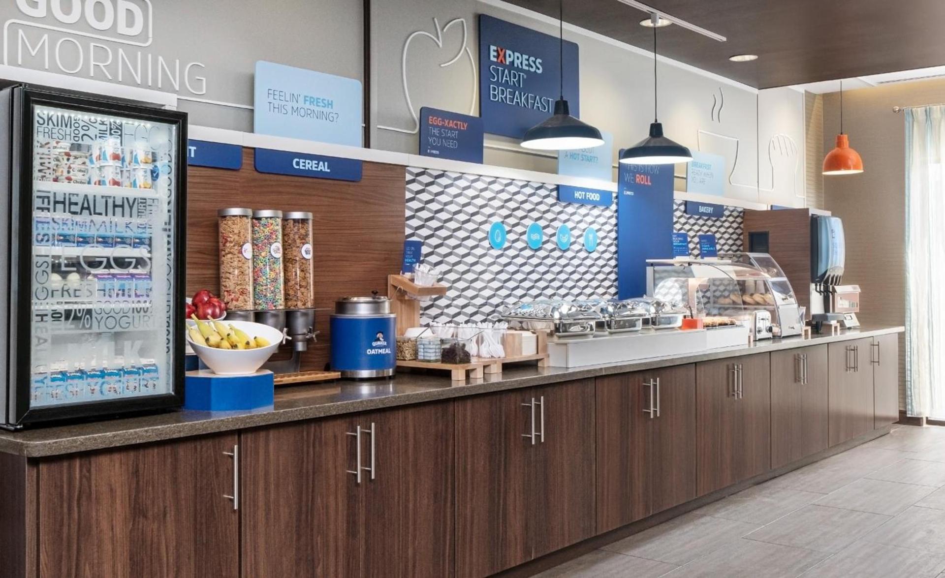 Holiday Inn Express & Suites Midland South I-20 by IHG photo 3
