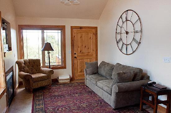Stone Canyon Inn photo 16