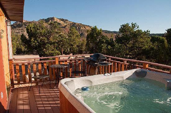 Stone Canyon Inn photo 13