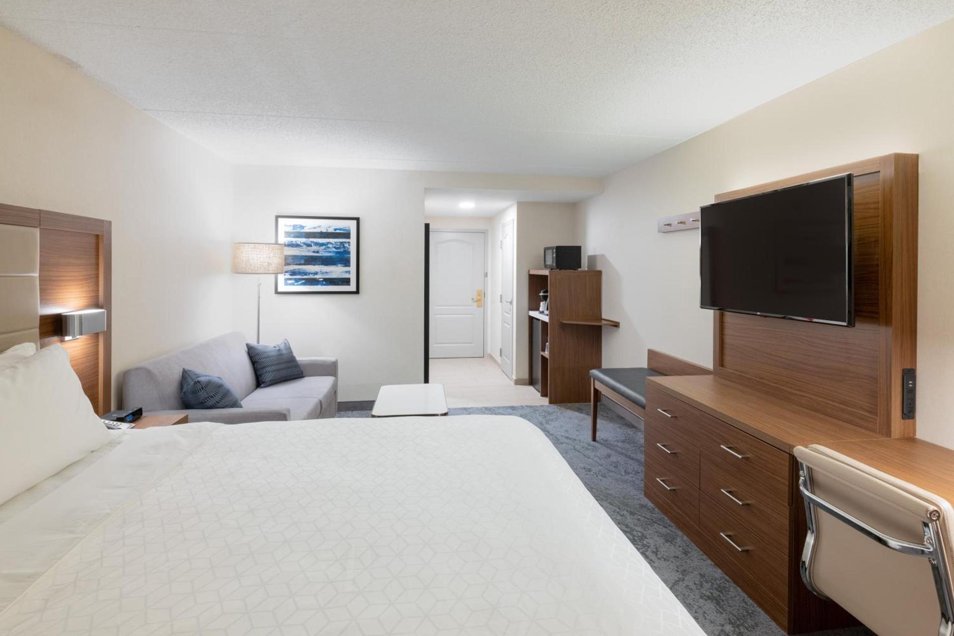Holiday Inn Express & Suites Boston - Cambridge by IHG photo 39
