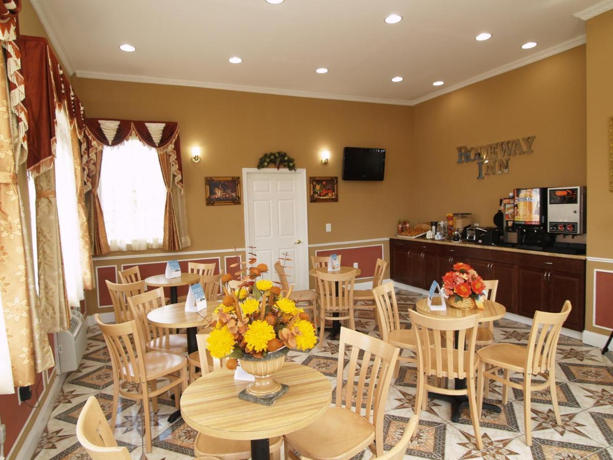 Parkway Inn Philadelphia Airport photo 2