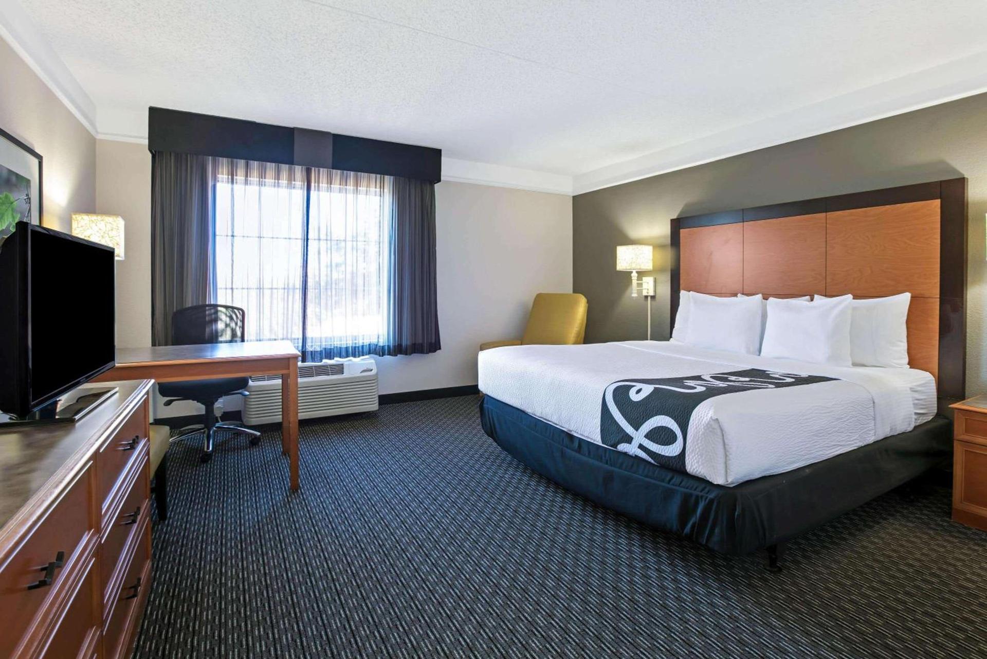 La Quinta by Wyndham Dallas Arlington South photo 14
