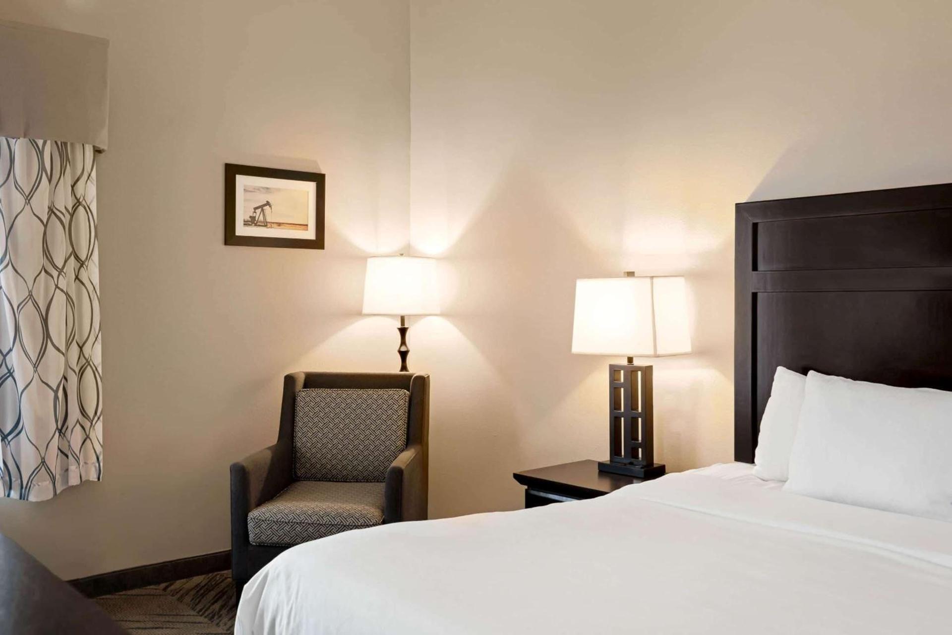 La Quinta by Wyndham Brookshire West Katy photo 8