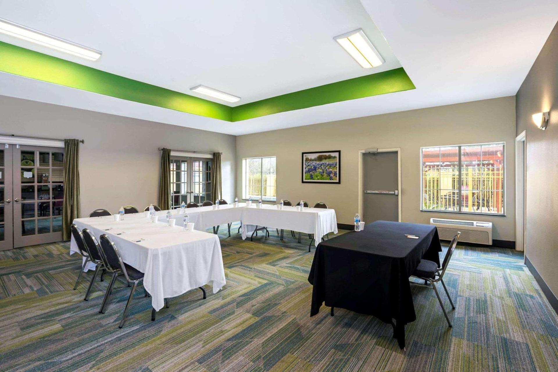 La Quinta by Wyndham Brookshire West Katy photo 26