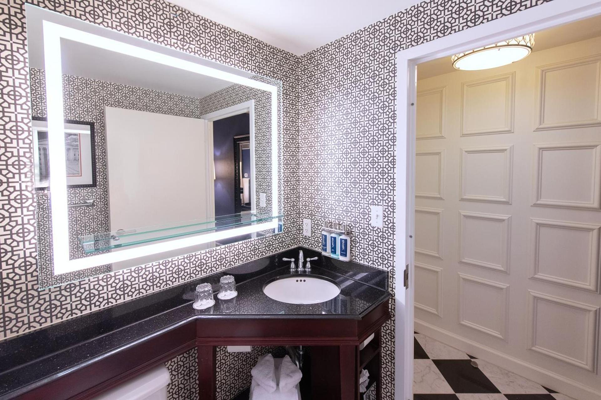 Hamilton Hotel - Washington DC photo 19
