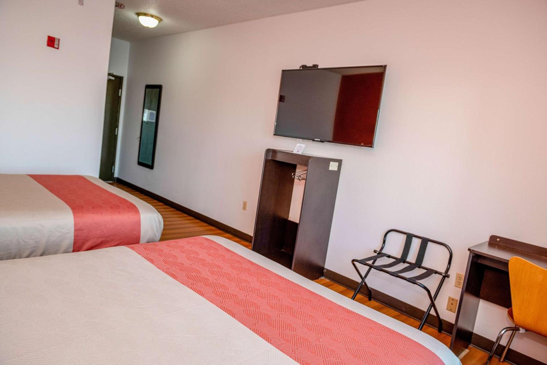 Motel 6-Lincoln, NE photo 27