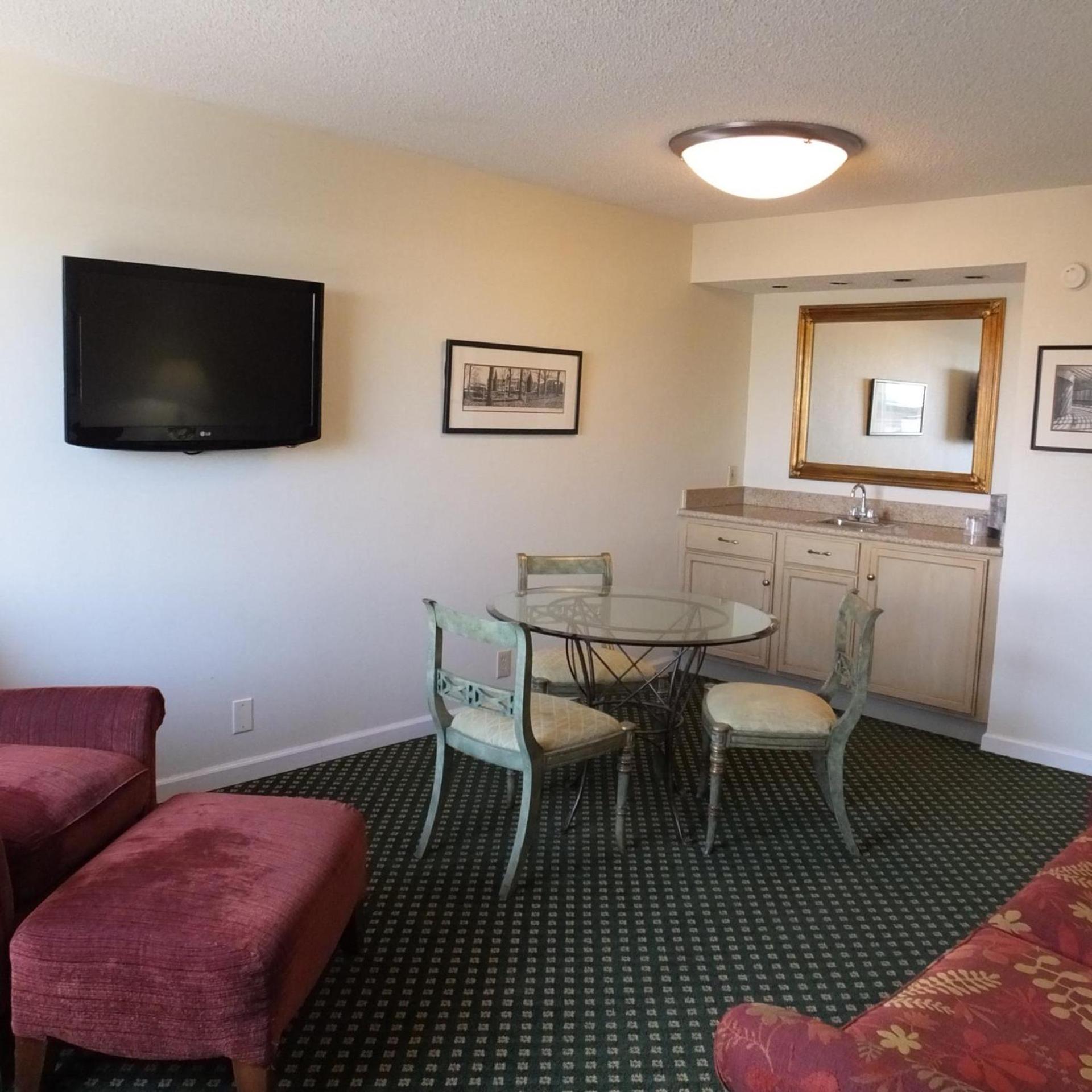 Crowne Plaza Hotel Hickory by IHG photo 14