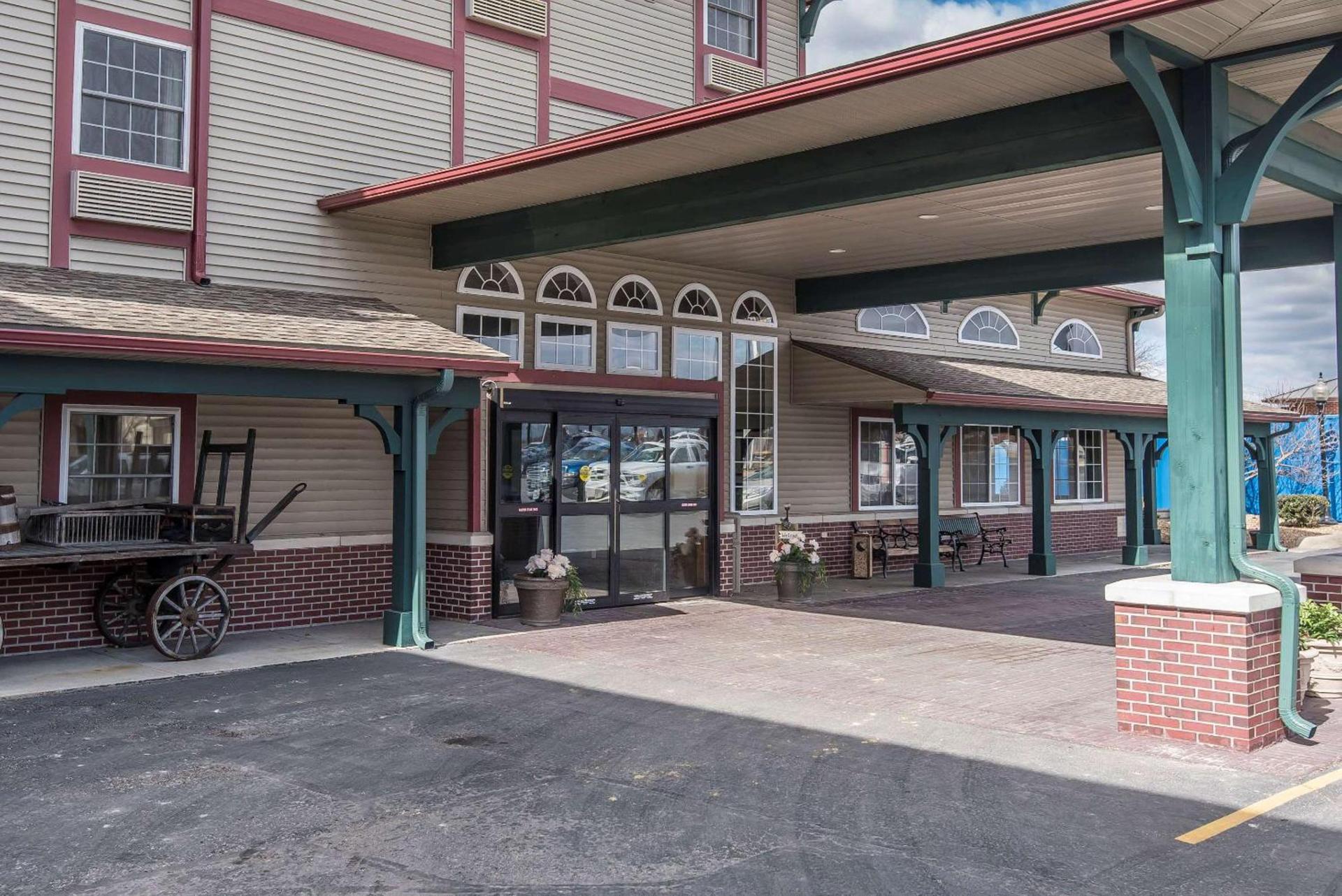 Comfort Inn Marshall Station photo 1