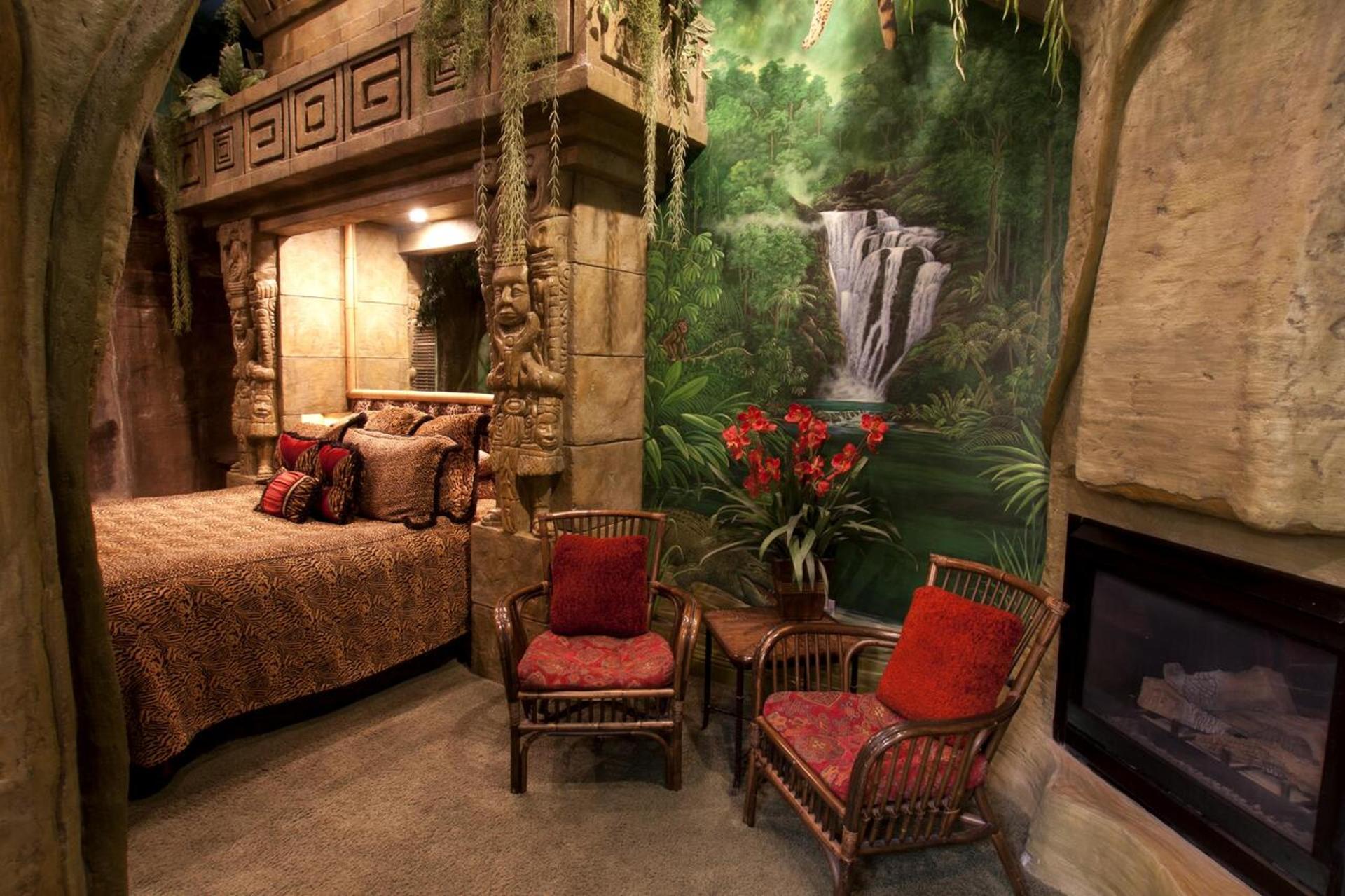 Black Swan Inn Luxurious Theme Rooms photo 58