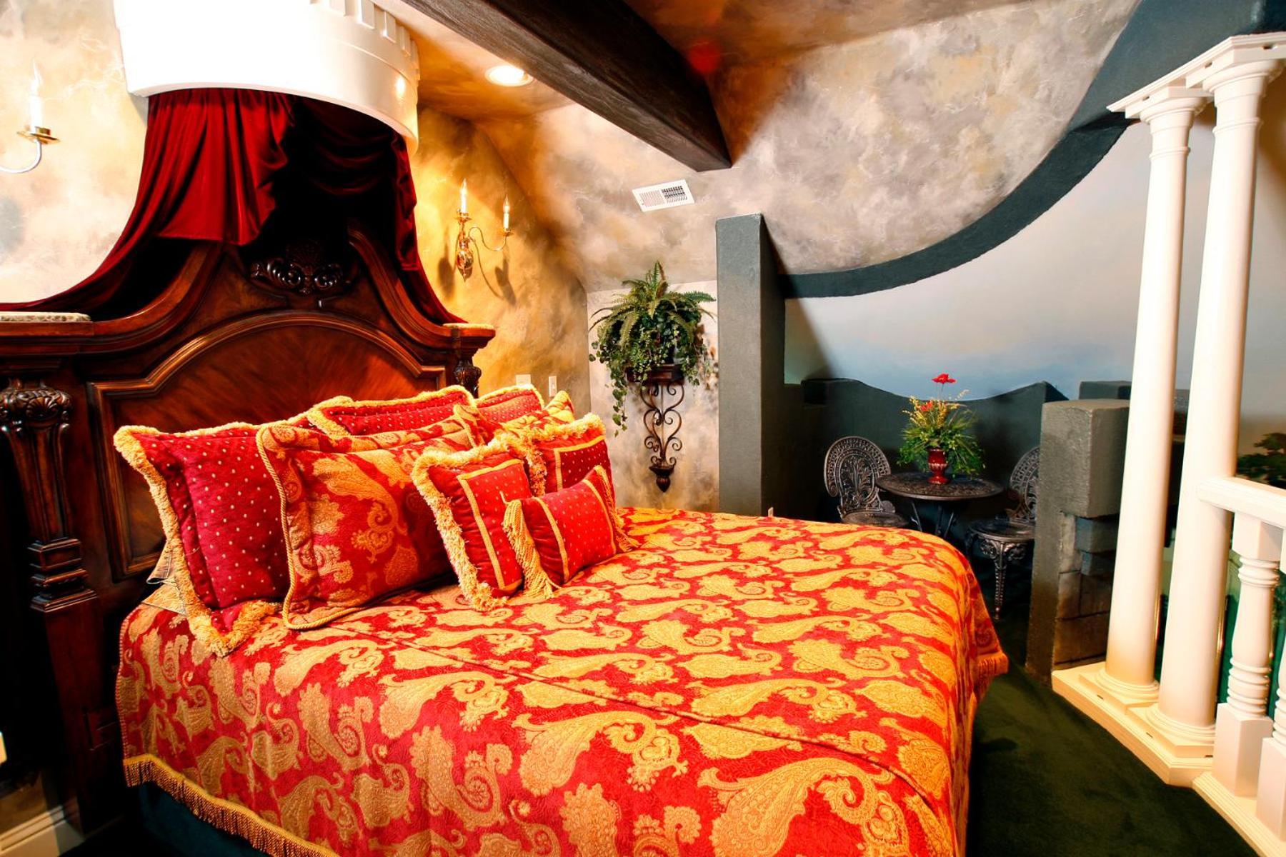 Black Swan Inn Luxurious Theme Rooms photo 18