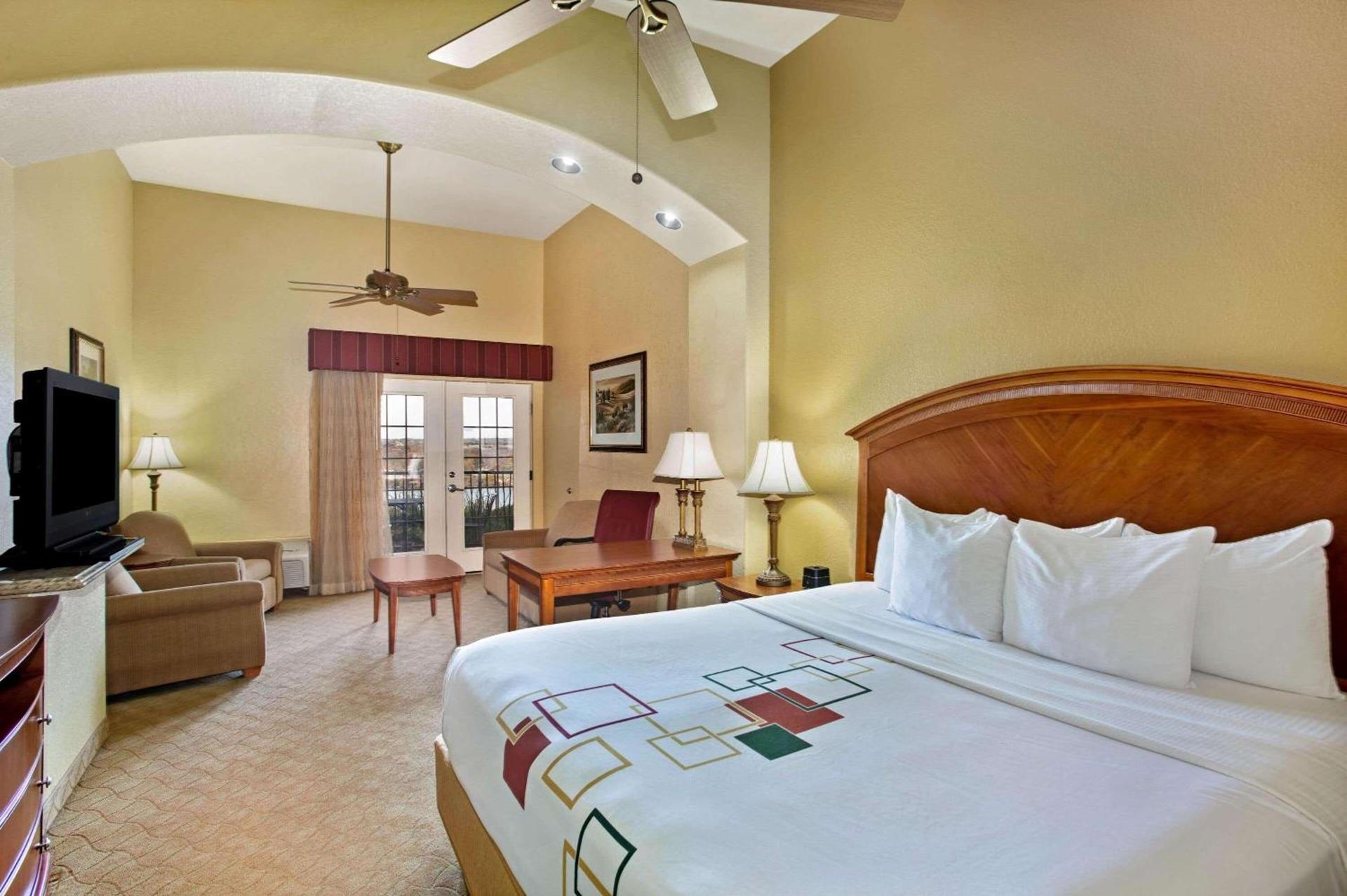 La Quinta by Wyndham Marble Falls photo 97