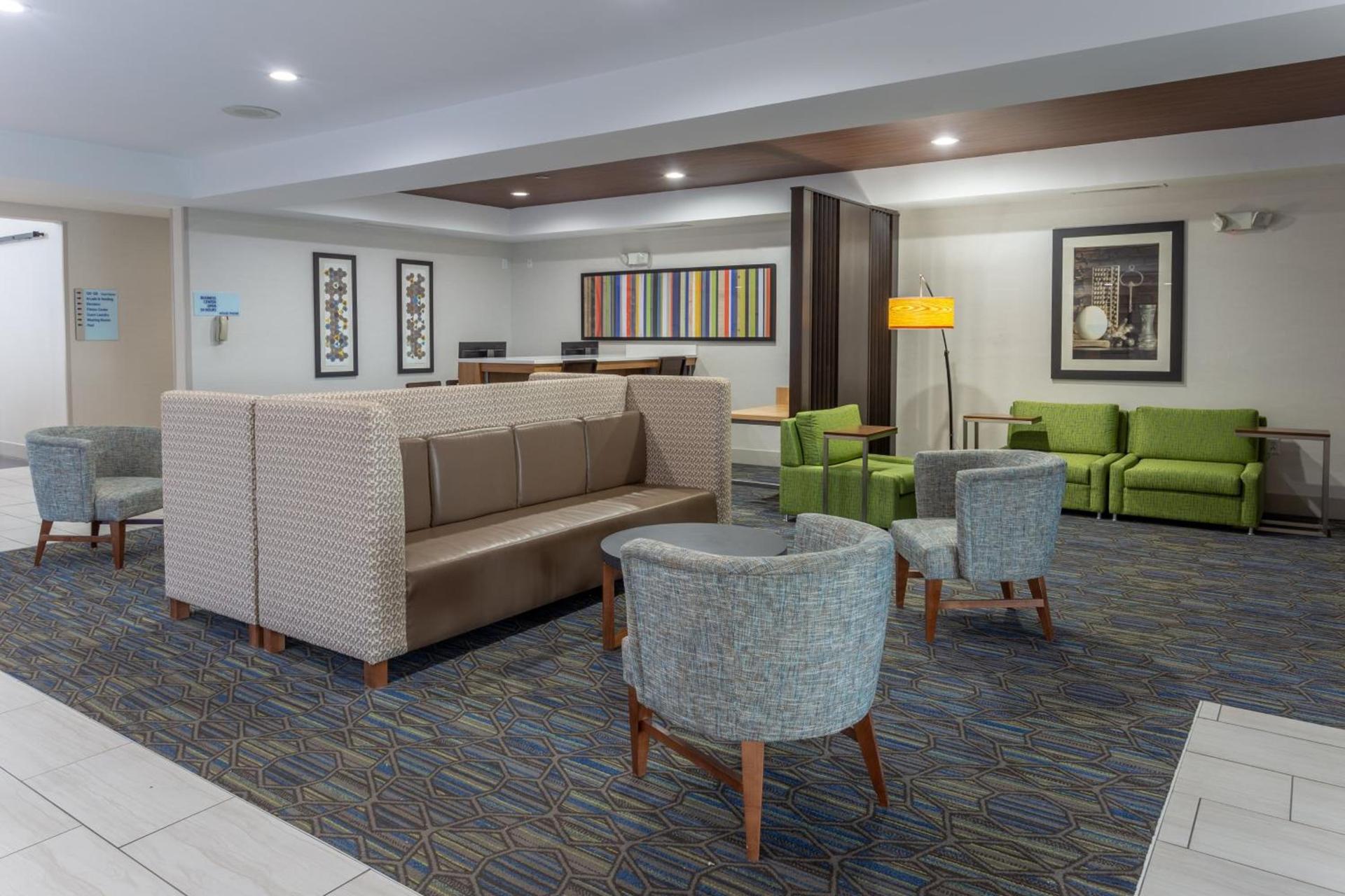 Holiday Inn Express - Indianapolis - Southeast by IHG photo 21