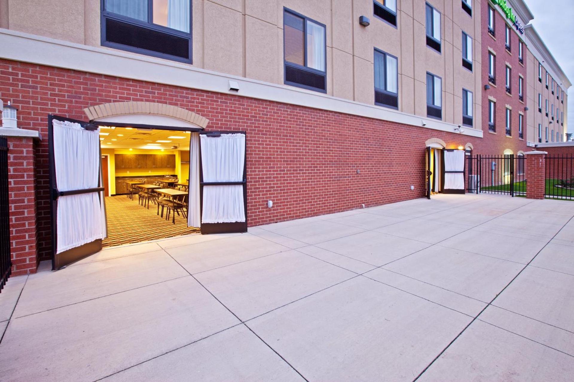 Holiday Inn Express - Indianapolis - Southeast by IHG photo 27