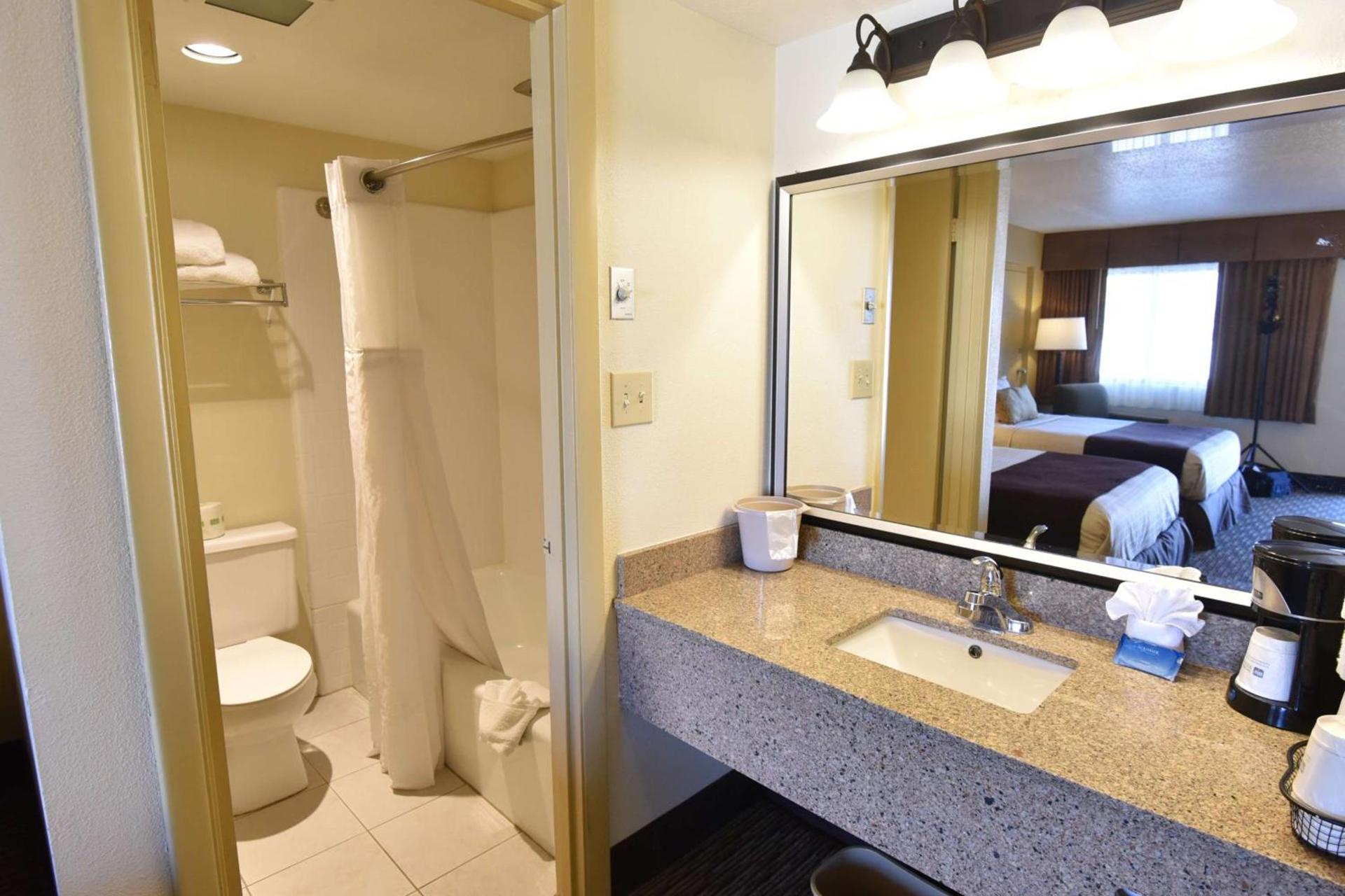 Best Western Winchester Hotel photo 2
