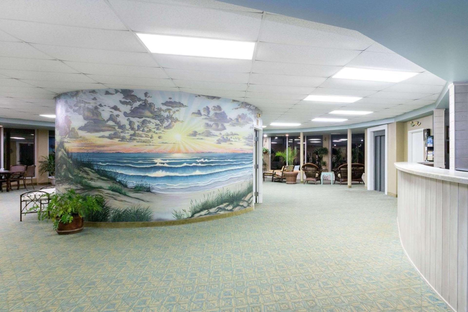 Days Inn & Suites by Wyndham Jekyll Island photo 16