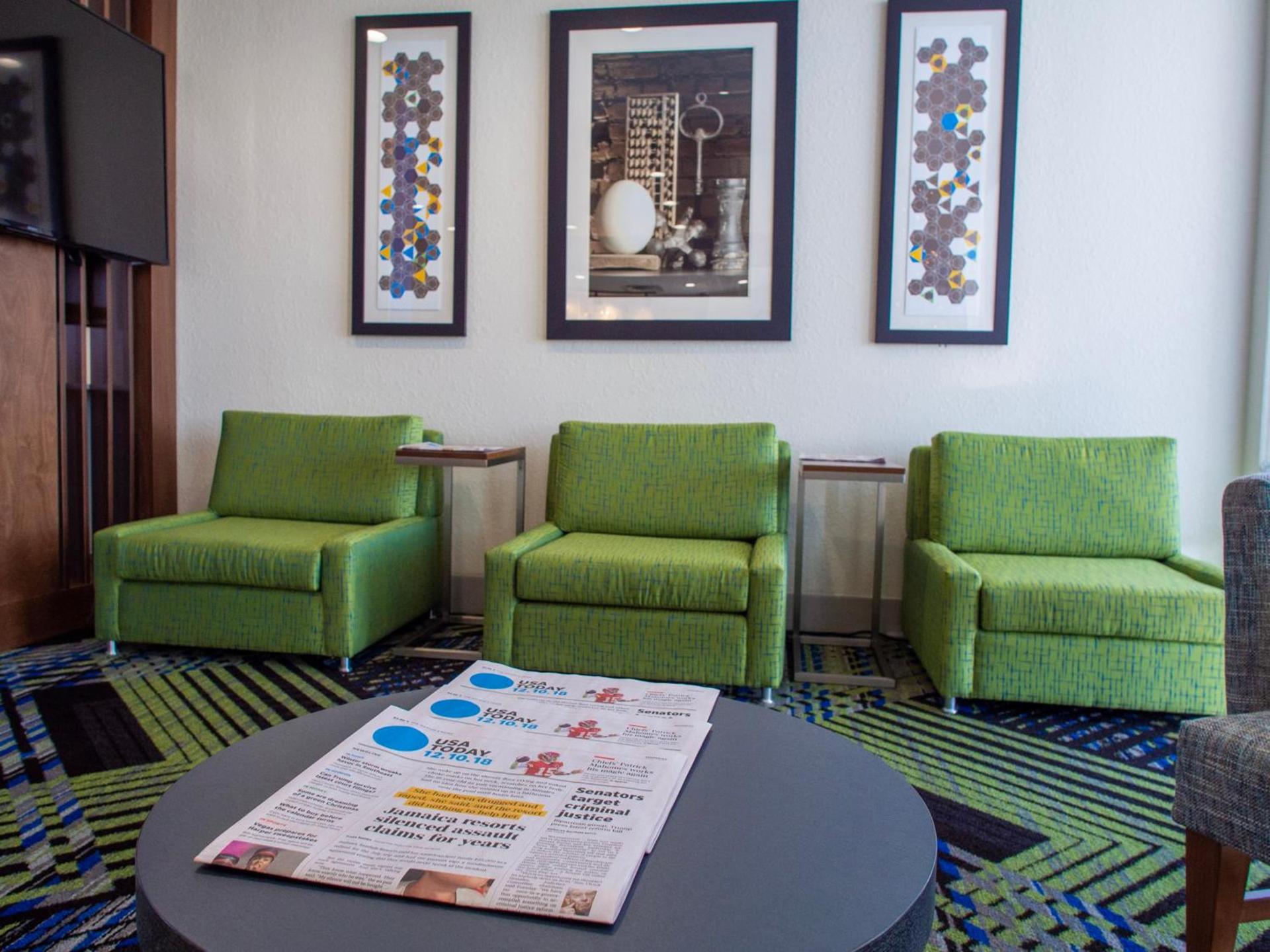 Holiday Inn Express & Suites - Oklahoma City Airport by IHG photo 15