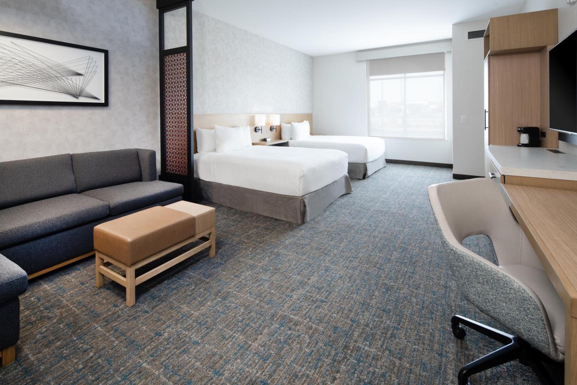 Hyatt Place Bakersfield photo 32