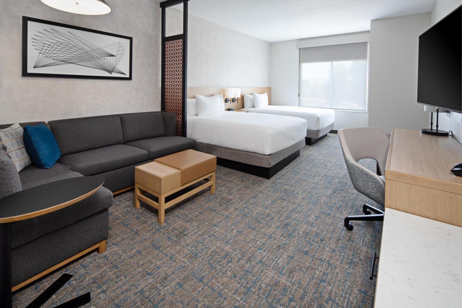 Hyatt Place Bakersfield photo 22