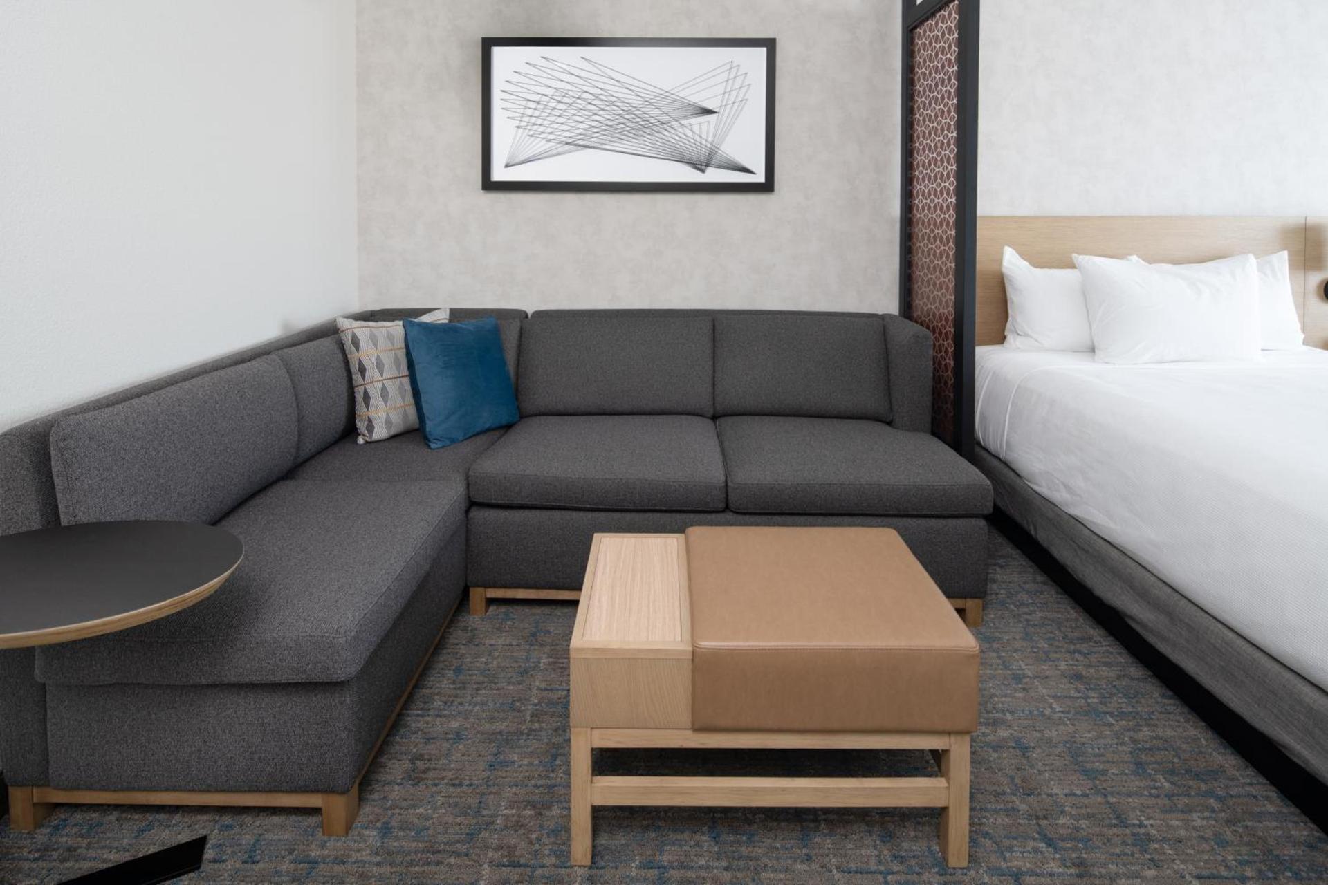 Hyatt Place Bakersfield photo 23