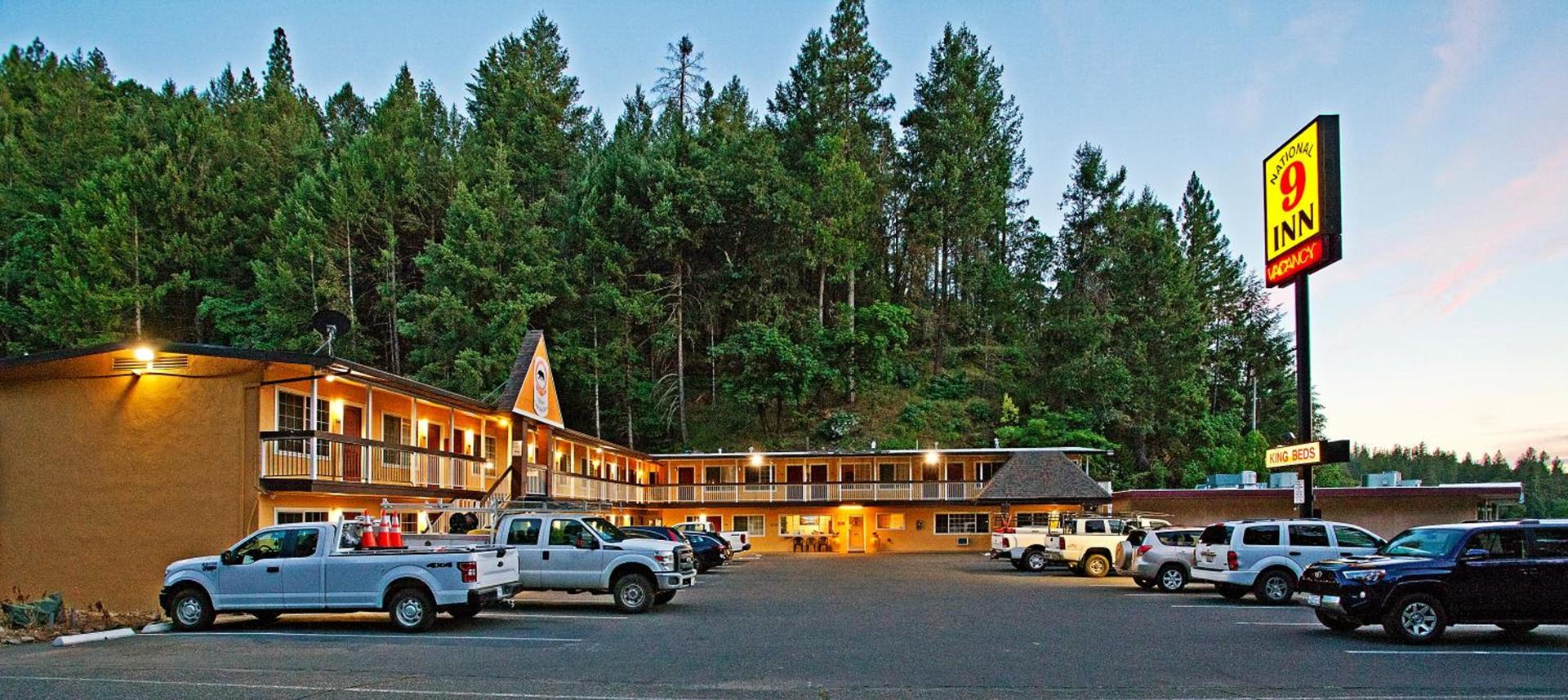 National 9 Inn - Placerville photo 3