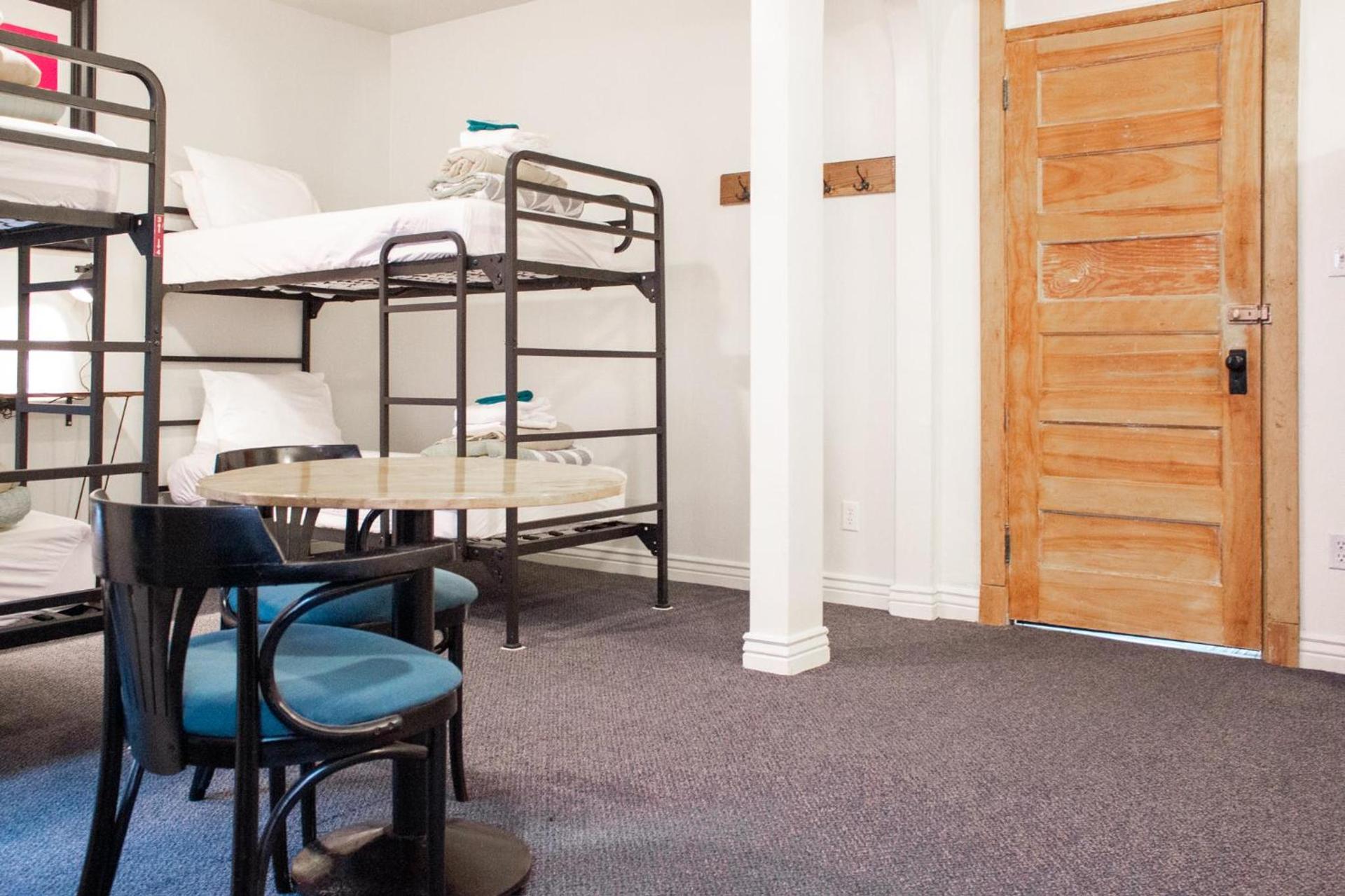 11th Avenue Hostel photo 38