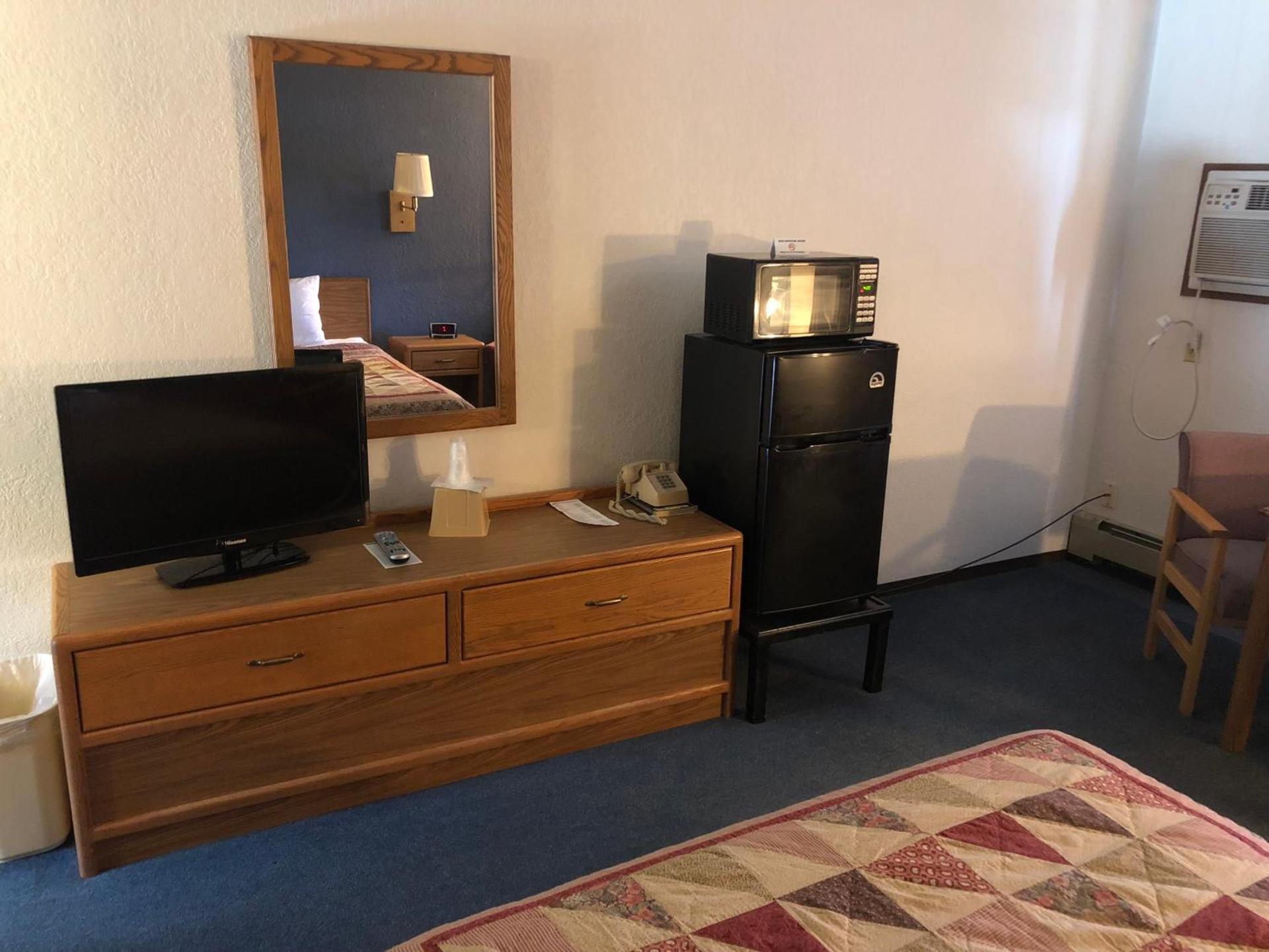 AmericInn Motel - Monticello photo 6