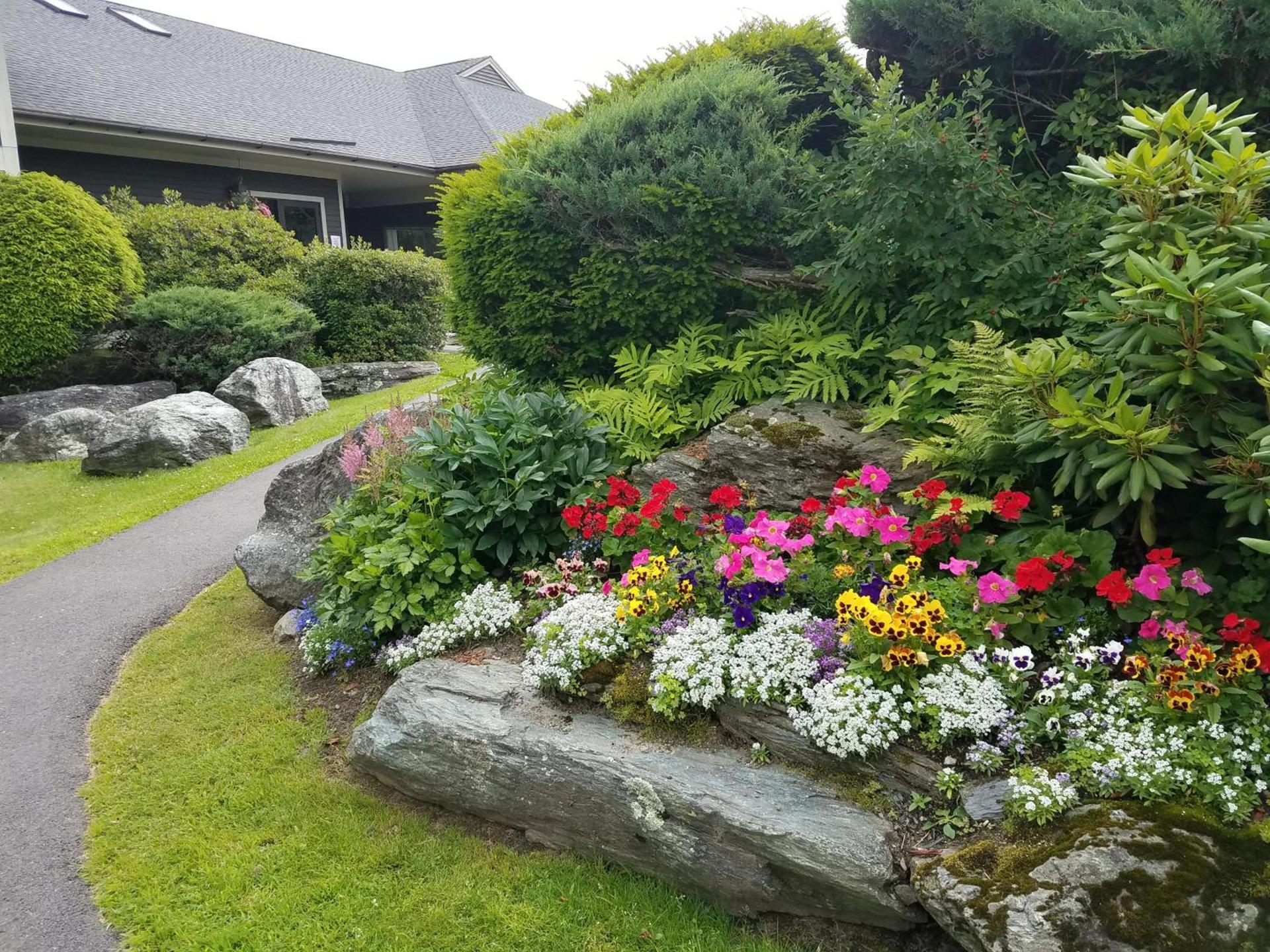 Commodores Inn photo 7