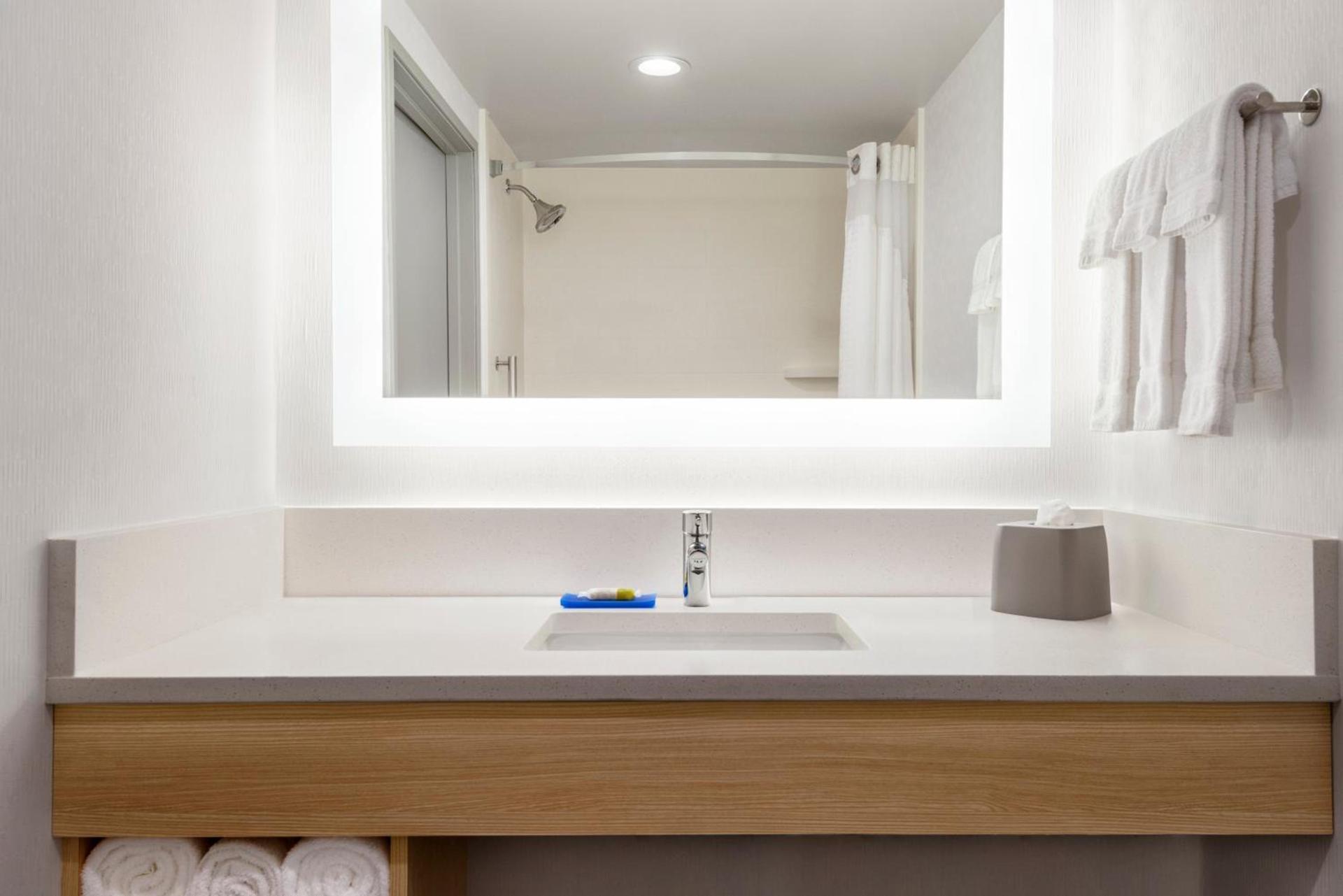 Holiday Inn Express Dumfries-Quantico by IHG photo 24
