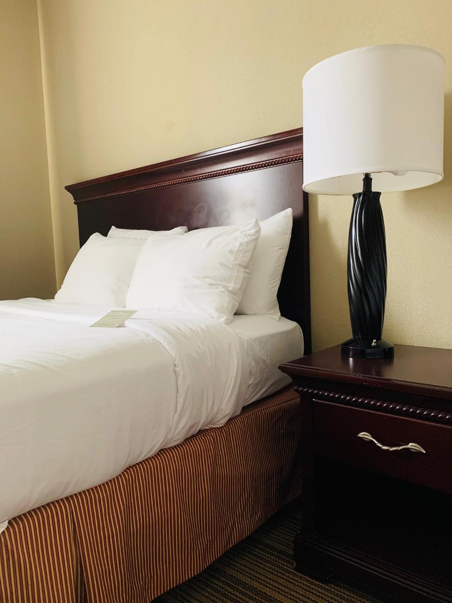 Country Inn & Suites by Radisson, Ithaca, NY photo 32