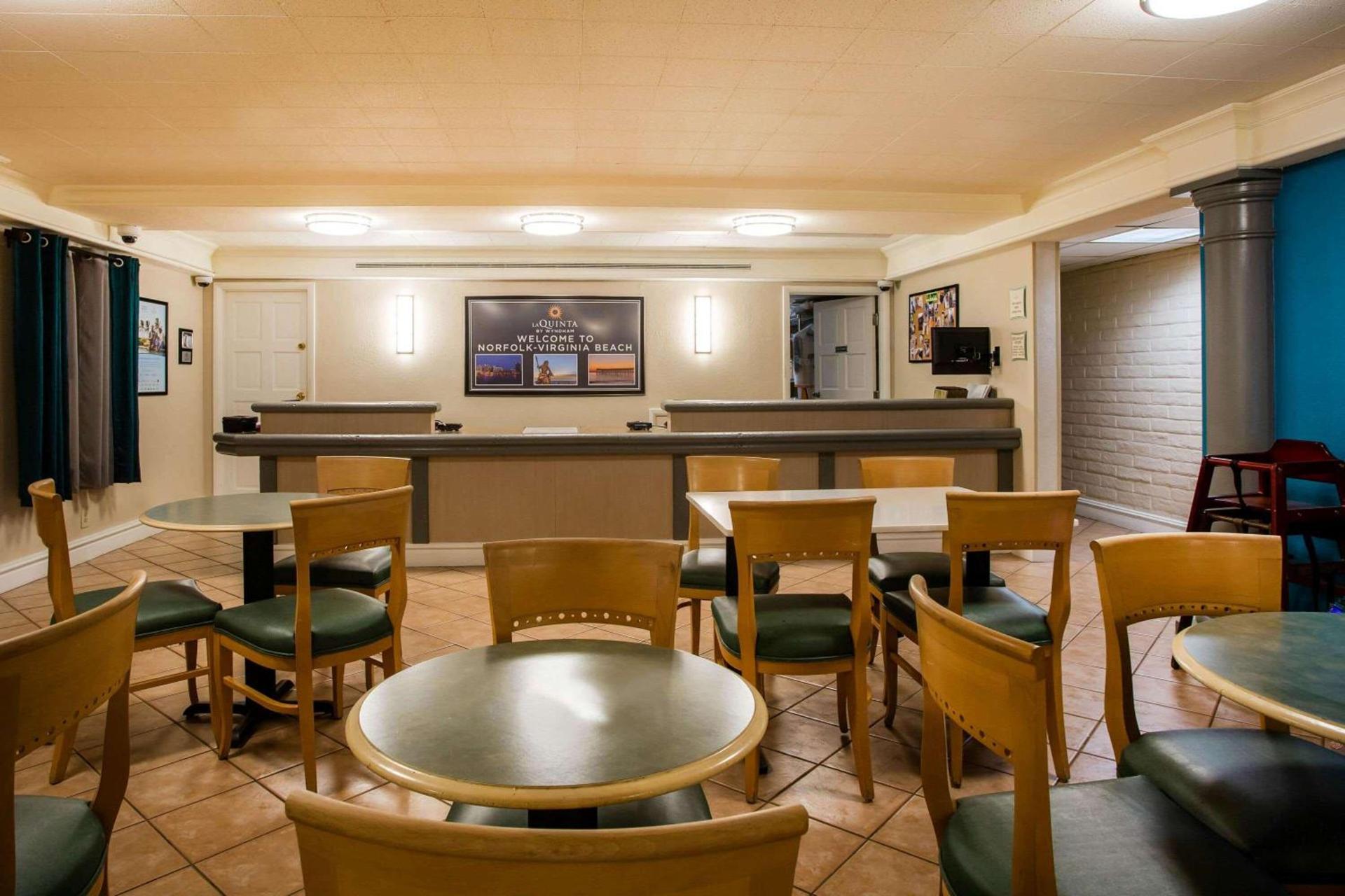 La Quinta Inn by Wyndham Norfolk Virginia Beach photo 9