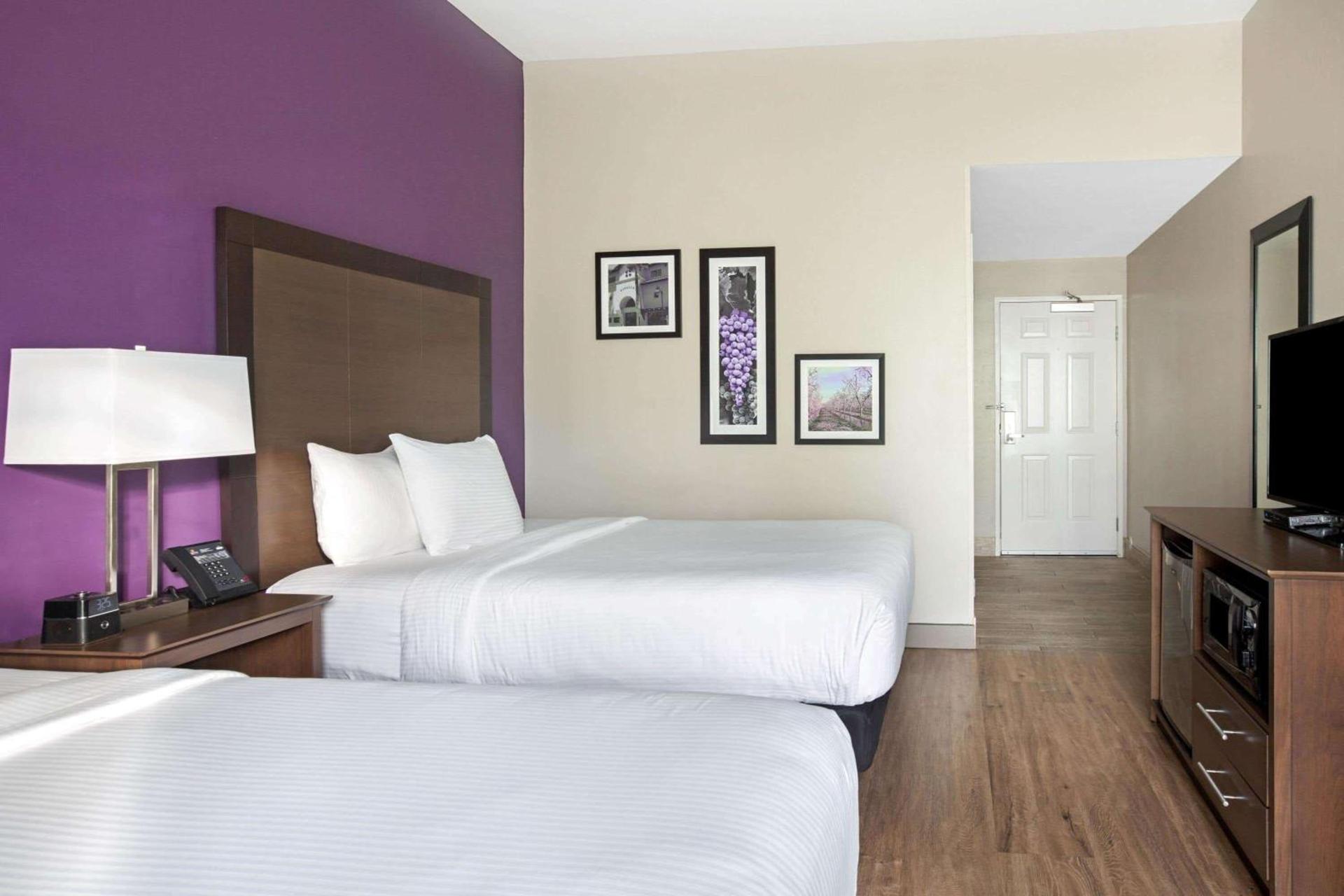 La Quinta by Wyndham Visalia/Sequoia Gateway photo 37