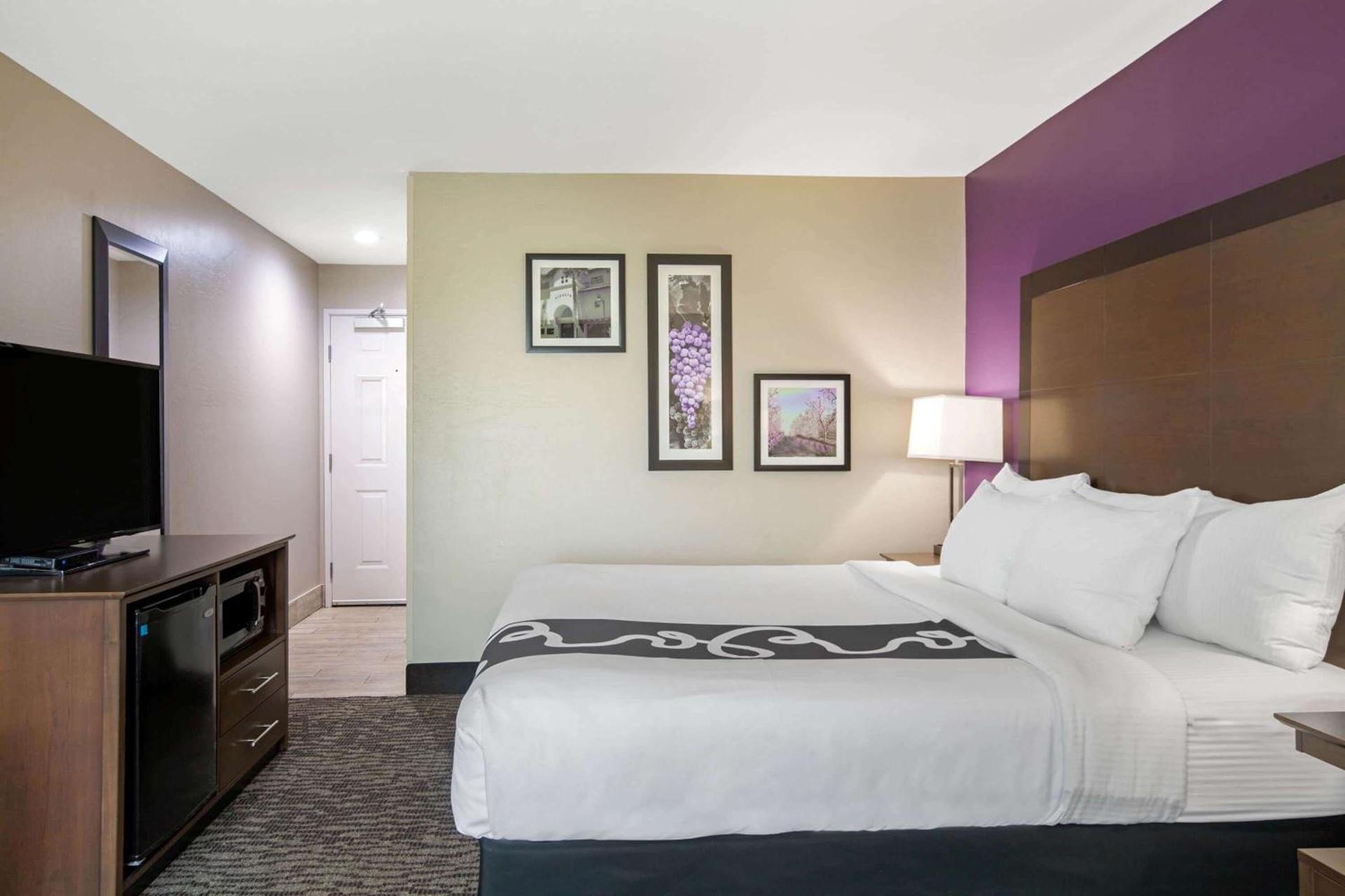 La Quinta by Wyndham Visalia/Sequoia Gateway photo 34